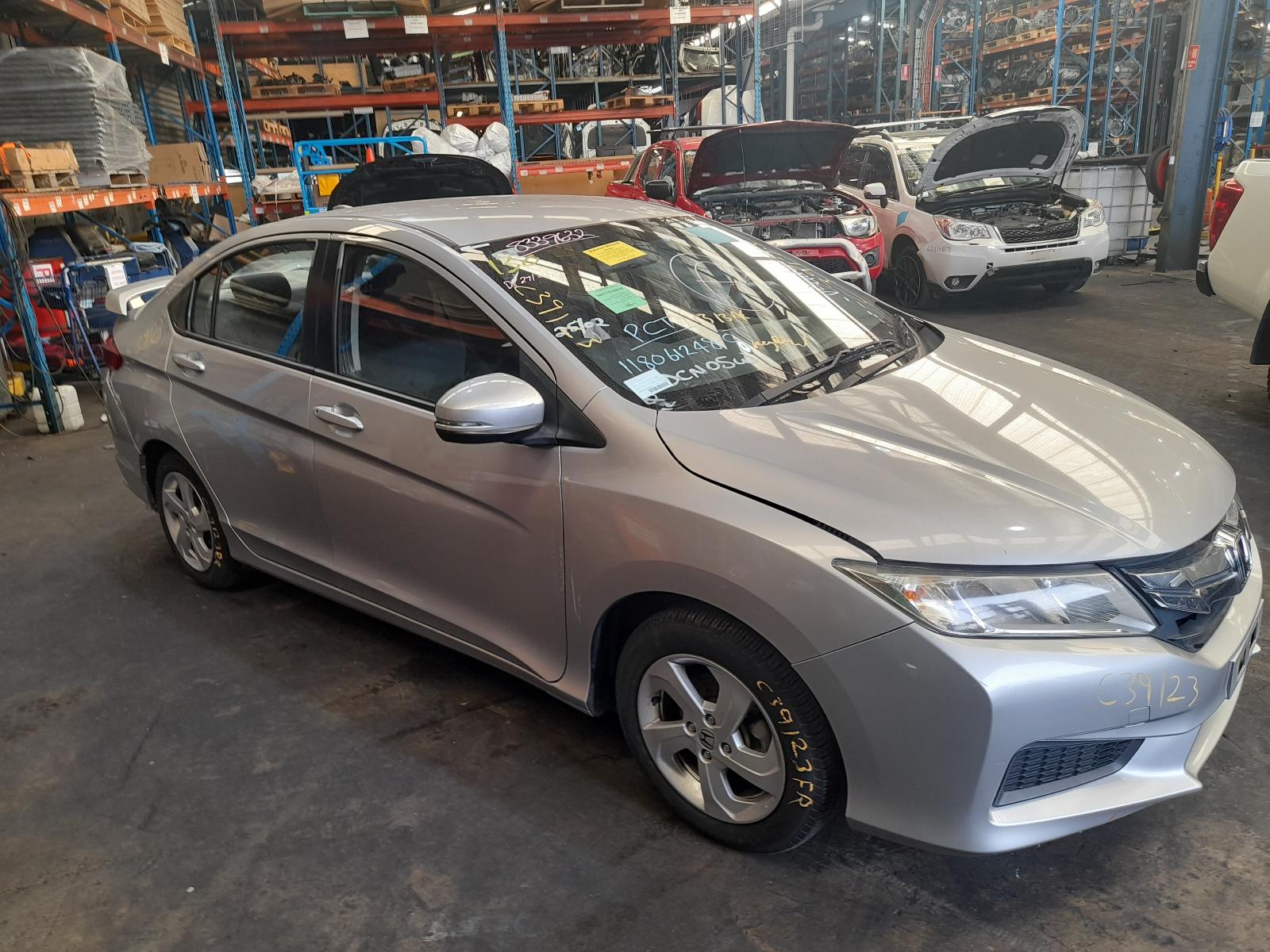 View Auto part Left Guard Honda City 2015