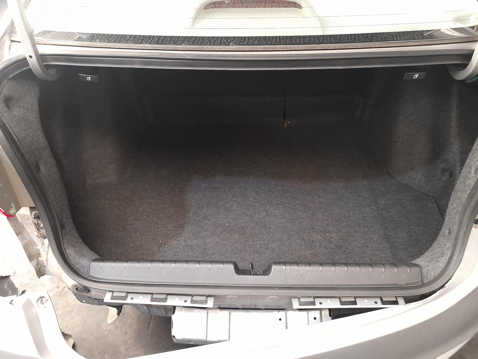 View Auto part Left Guard Honda City 2015