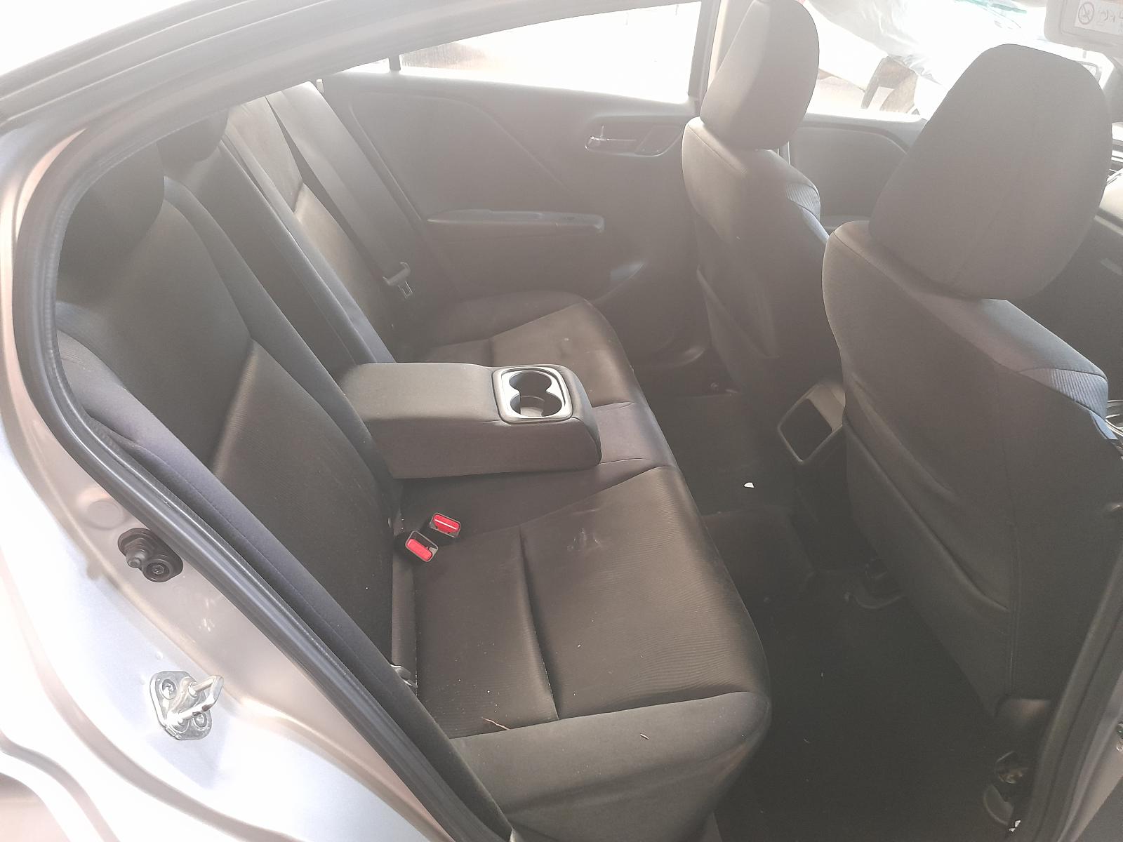 View Auto part Left Guard Honda City 2015