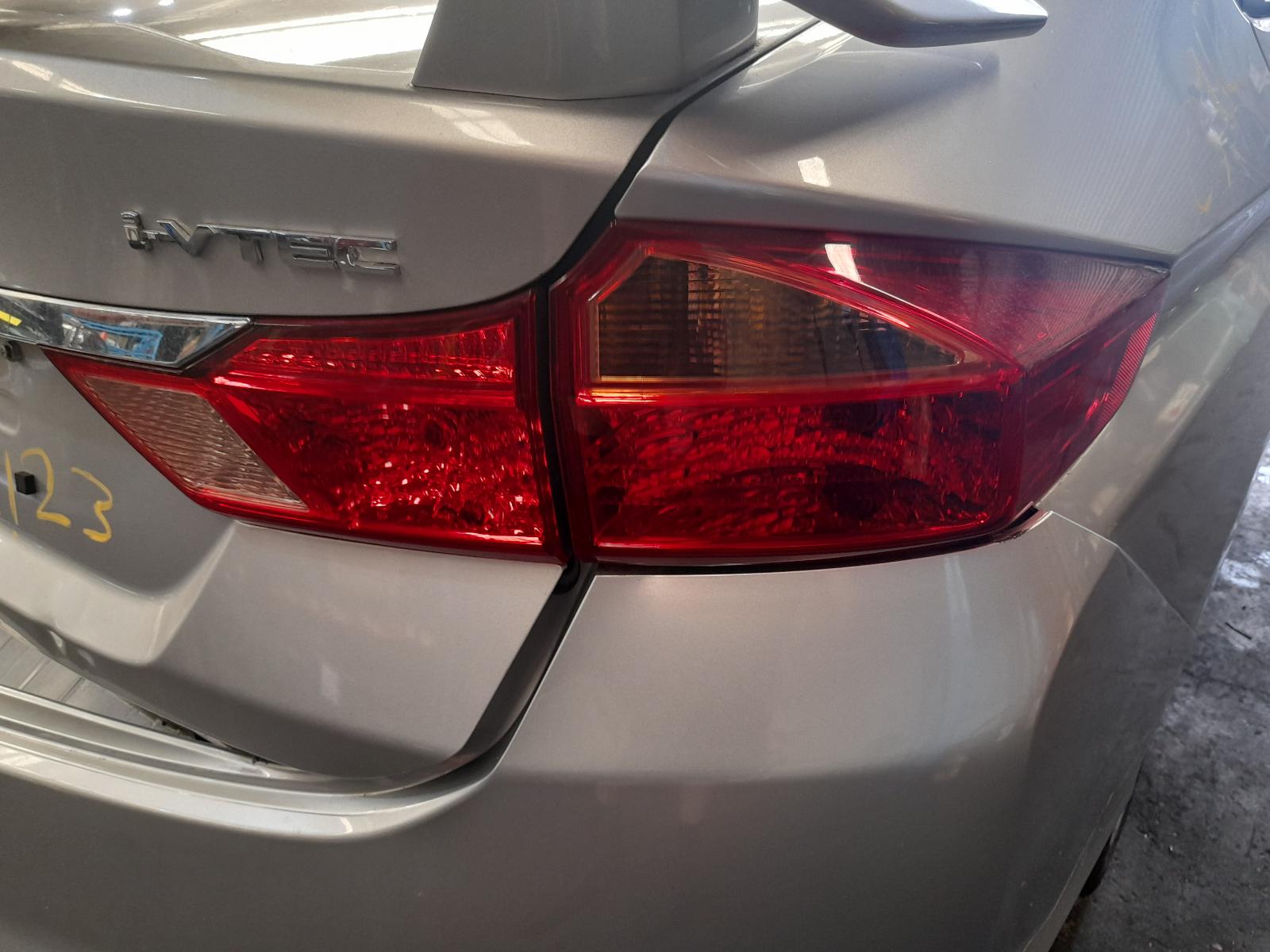 View Auto part Left Guard Honda City 2015