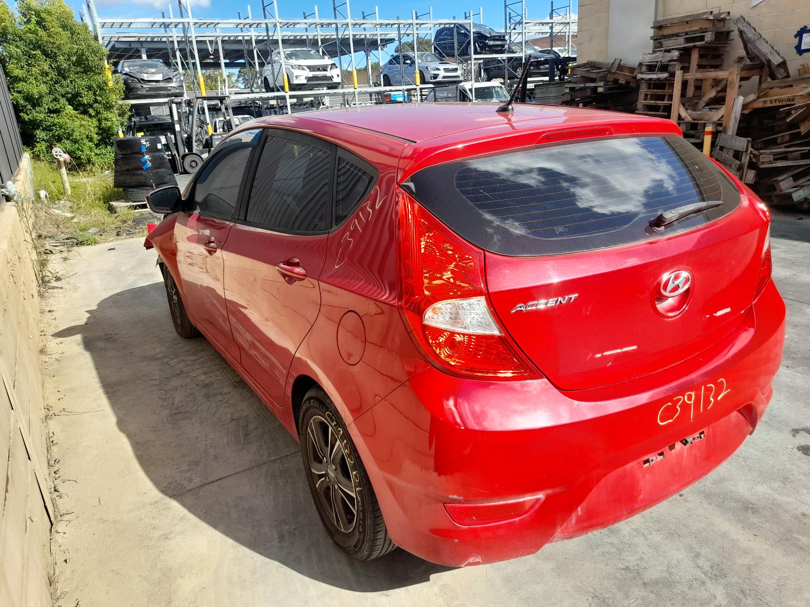 View Auto part Right Front Door Window Hyundai Accent 2017