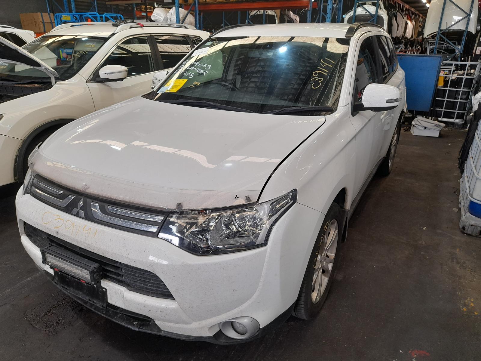 View Auto part Bonnet Mitsubishi Outlander 2013