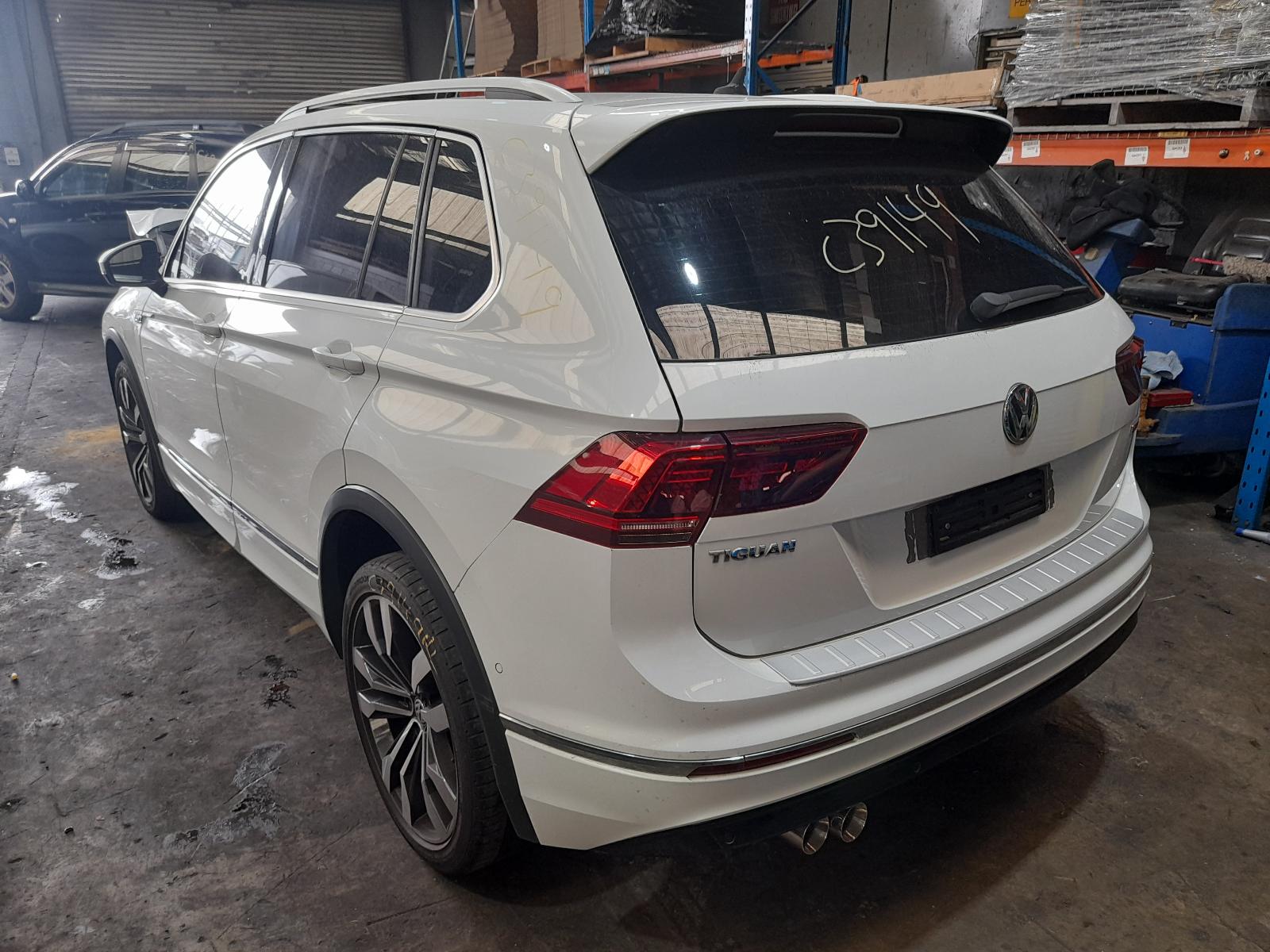 View Auto part Radio/Cd/Dvd/Sat/Tv Volkswagen Tiguan 2018