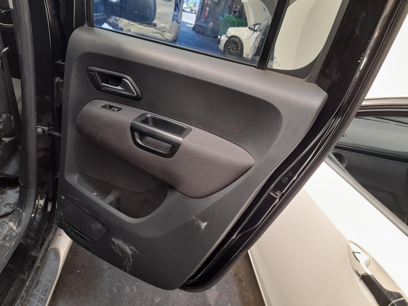 View Auto part Towbar Volkswagen Amarok 2019