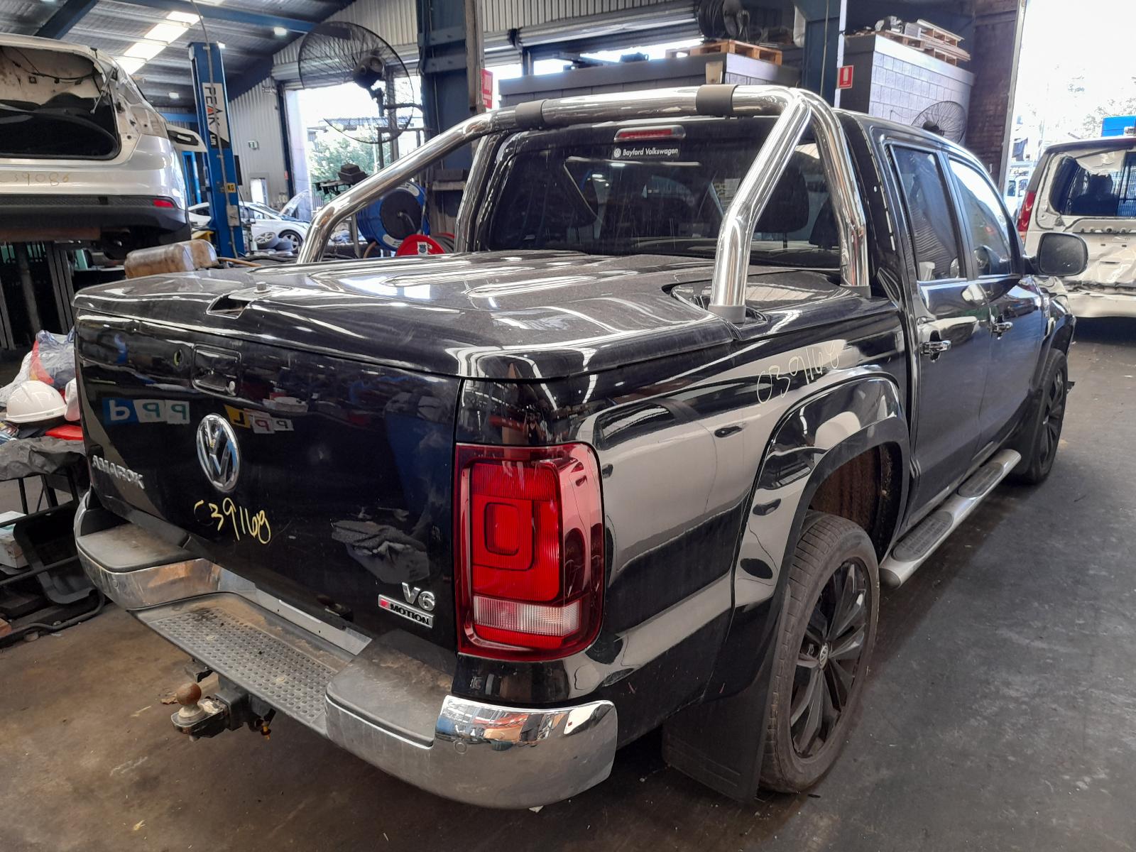 View Auto part Towbar Volkswagen Amarok 2019