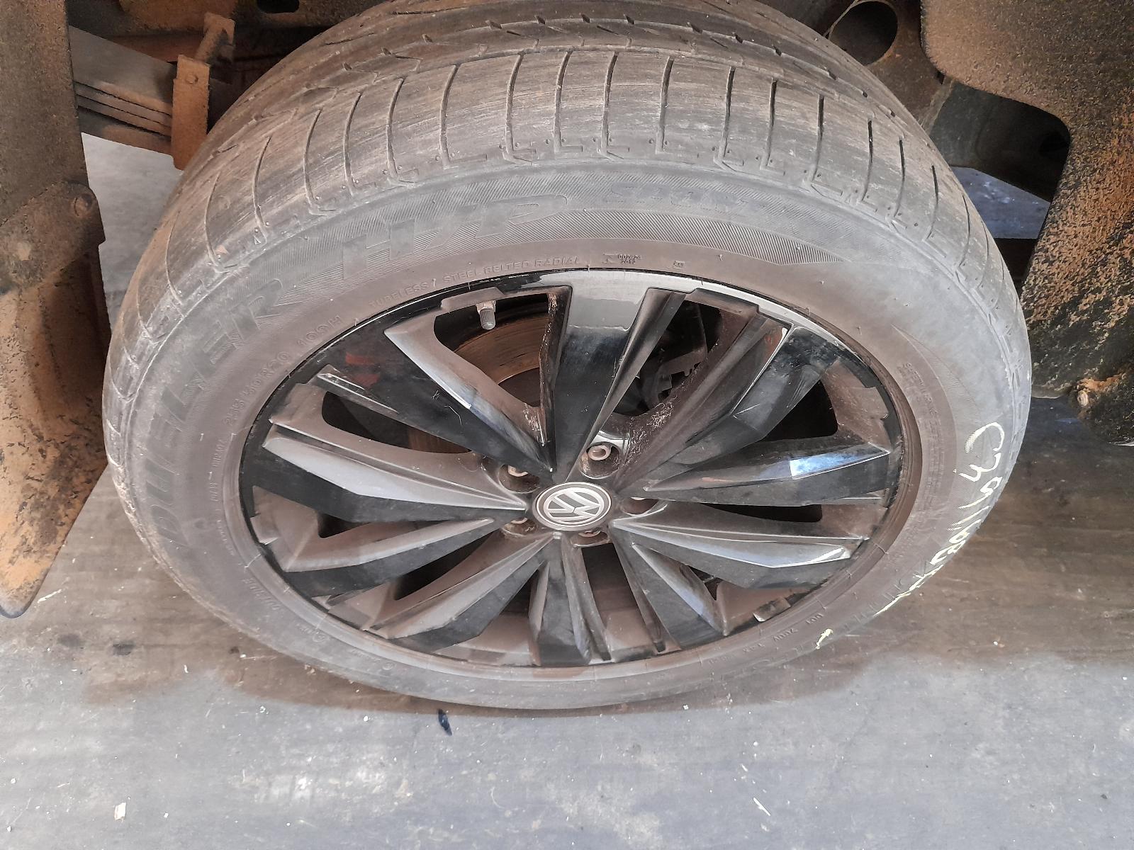 View Auto part Towbar Volkswagen Amarok 2019