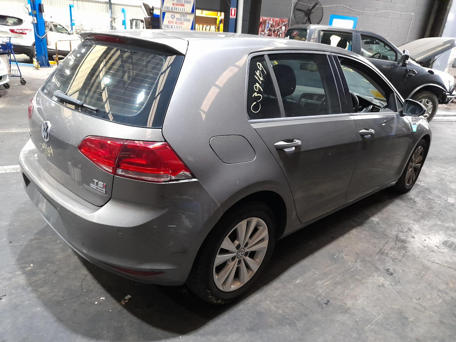 2014 Volkswagen Golf A/C Evaporator View Auto part A/C Evaporator Volkswagen Golf 2014