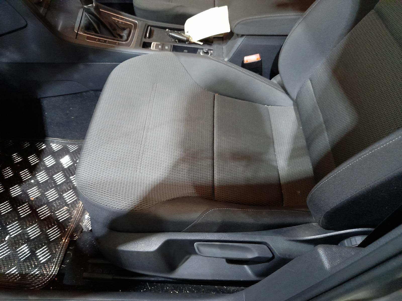 2014 Volkswagen Golf A/C Evaporator View Auto part A/C Evaporator Volkswagen Golf 2014