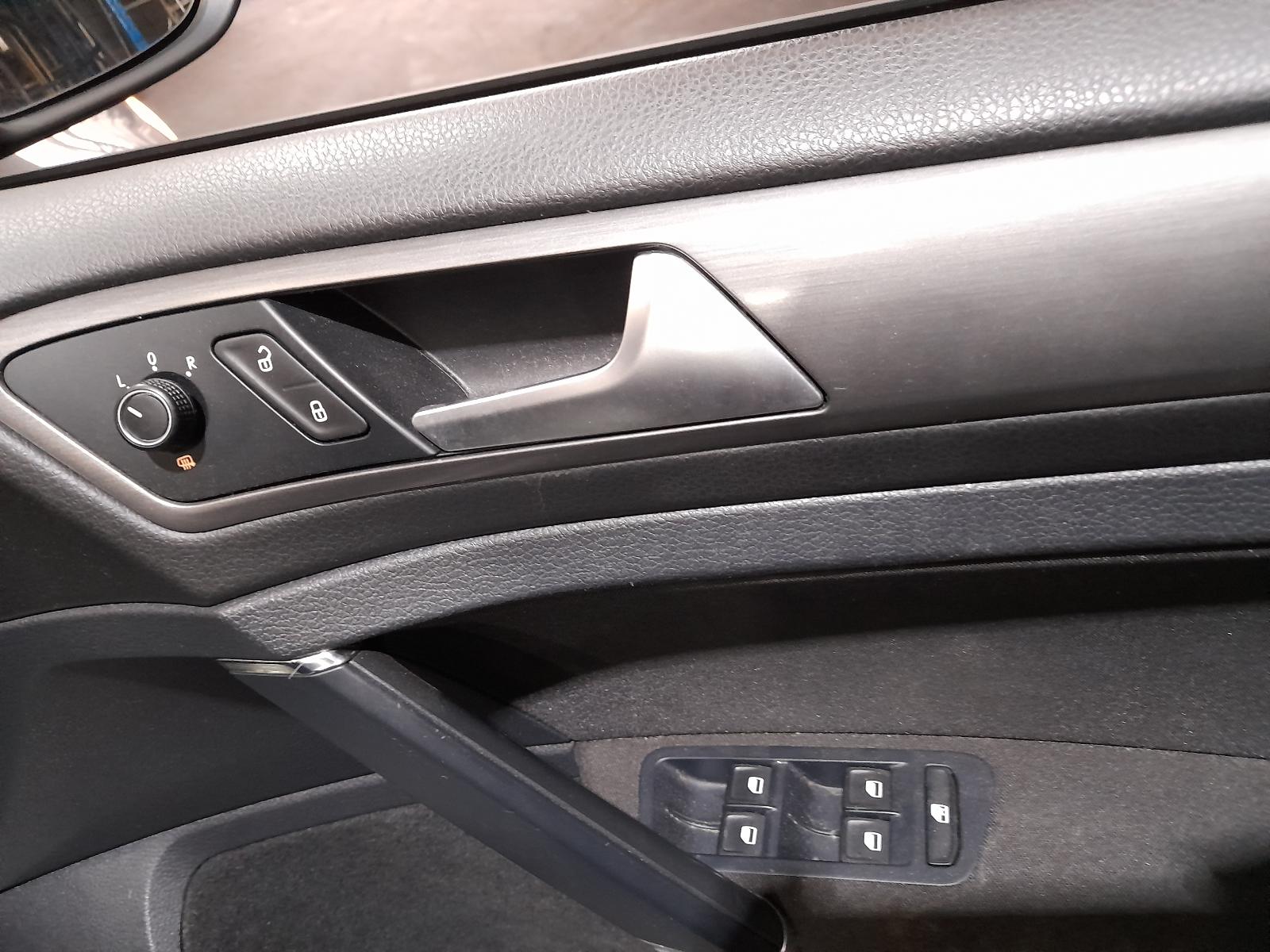 2014 Volkswagen Golf A/C Evaporator View Auto part A/C Evaporator Volkswagen Golf 2014