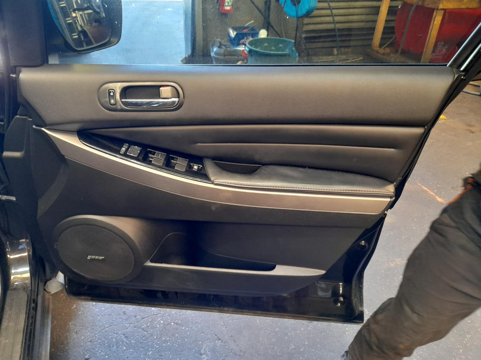 2011 Mazda Cx7 Left Door Mirror View Auto part Left Door Mirror Mazda Cx7 2011