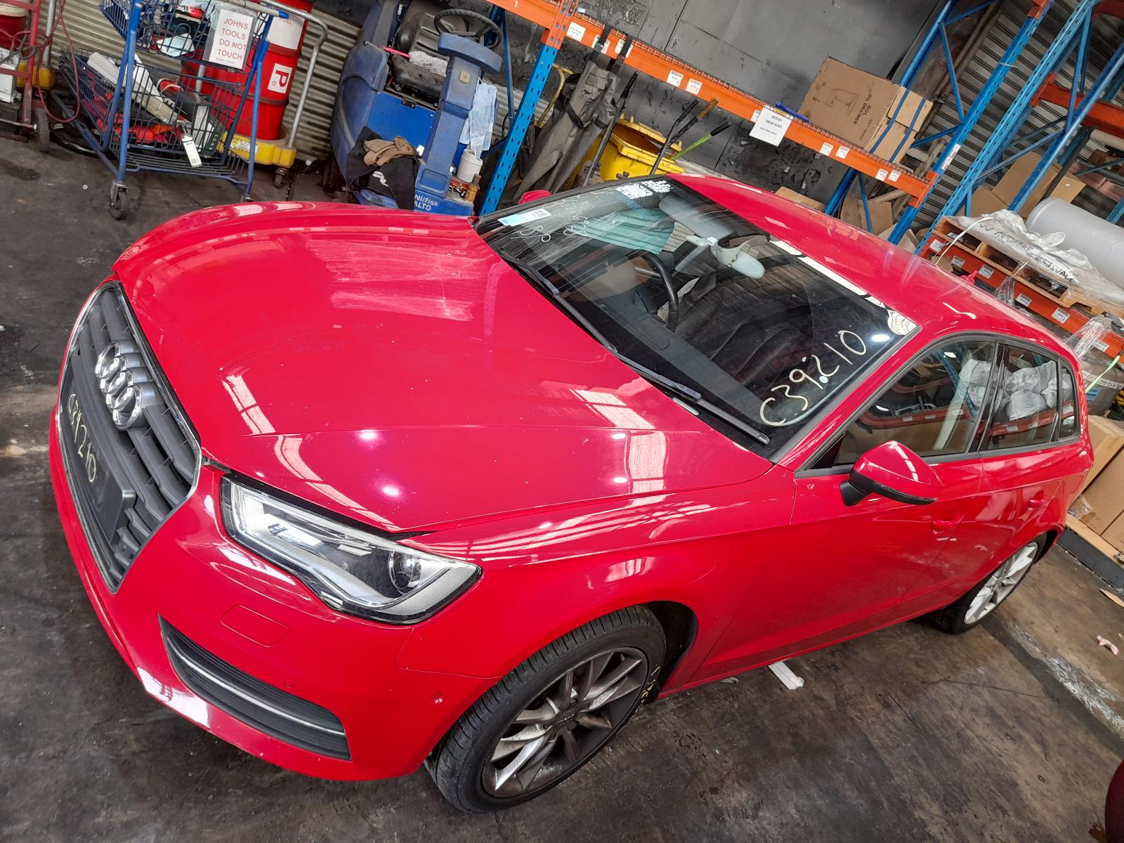 View Auto part Radio/Cd/Dvd/Sat/Tv Audi A3 2013