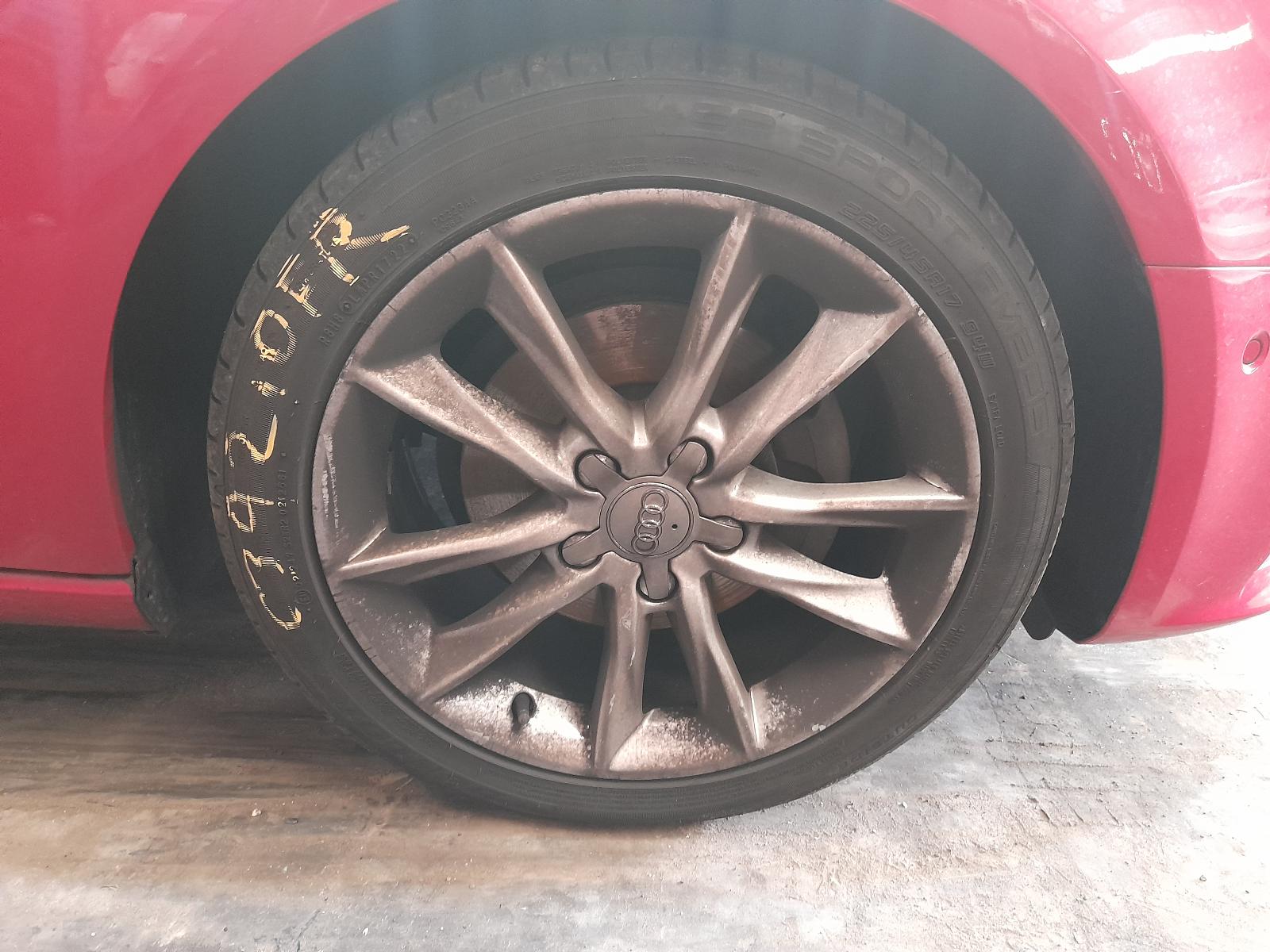 View Auto part Radio/Cd/Dvd/Sat/Tv Audi A3 2013