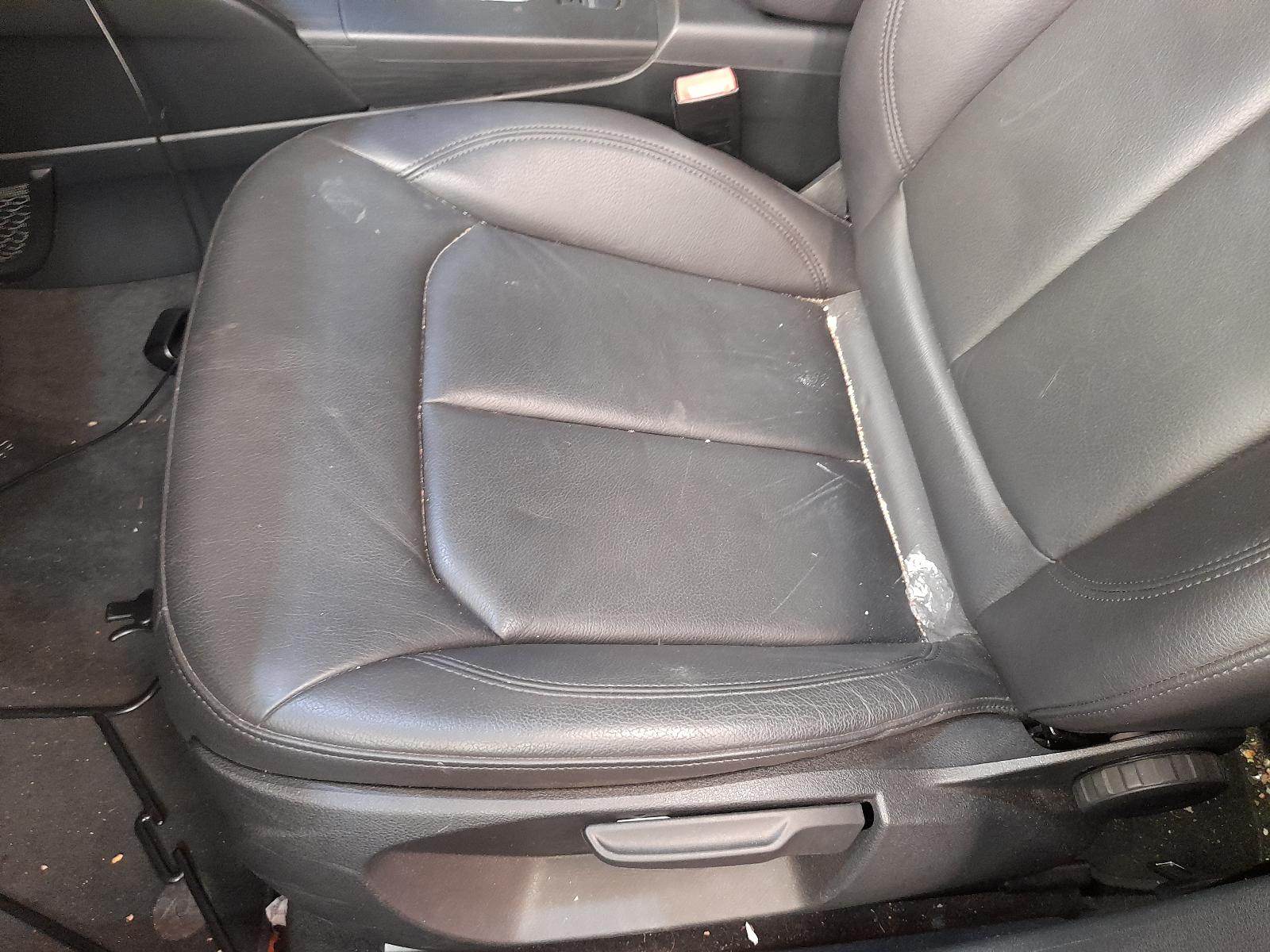 View Auto part Radio/Cd/Dvd/Sat/Tv Audi A3 2013