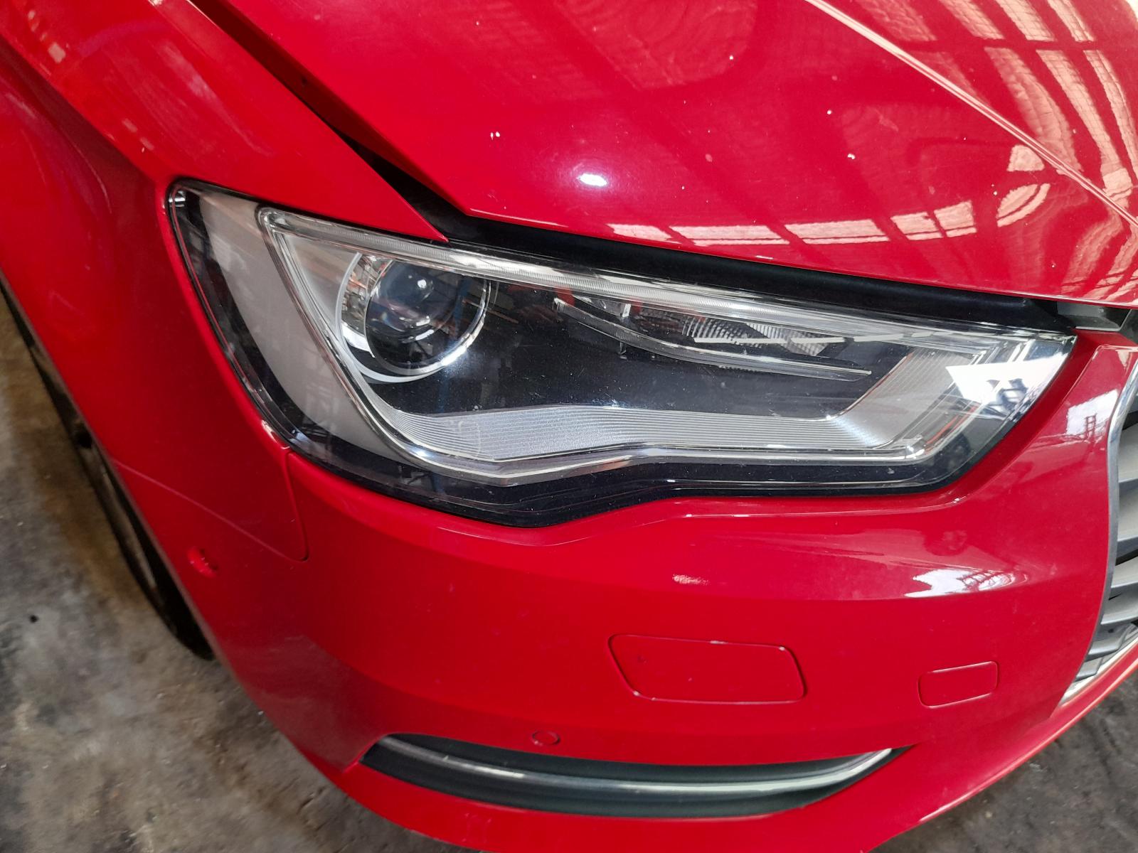 View Auto part Radio/Cd/Dvd/Sat/Tv Audi A3 2013