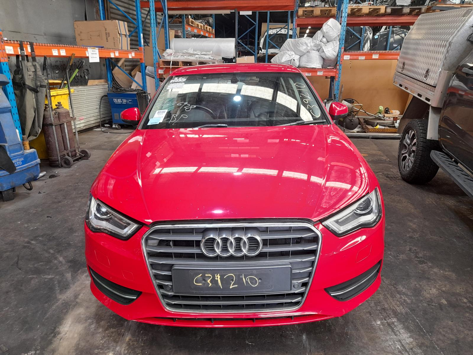 View Auto part Radio/Cd/Dvd/Sat/Tv Audi A3 2013