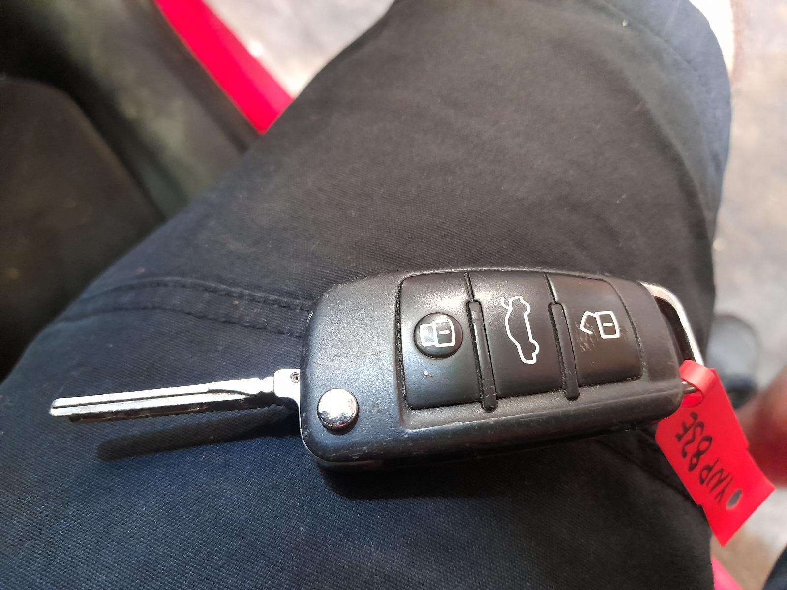 View Auto part Radio/Cd/Dvd/Sat/Tv Audi A3 2013