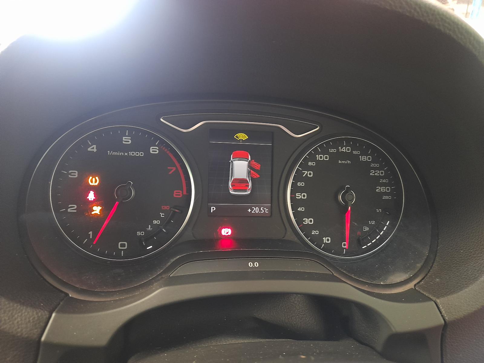 View Auto part Radio/Cd/Dvd/Sat/Tv Audi A3 2013