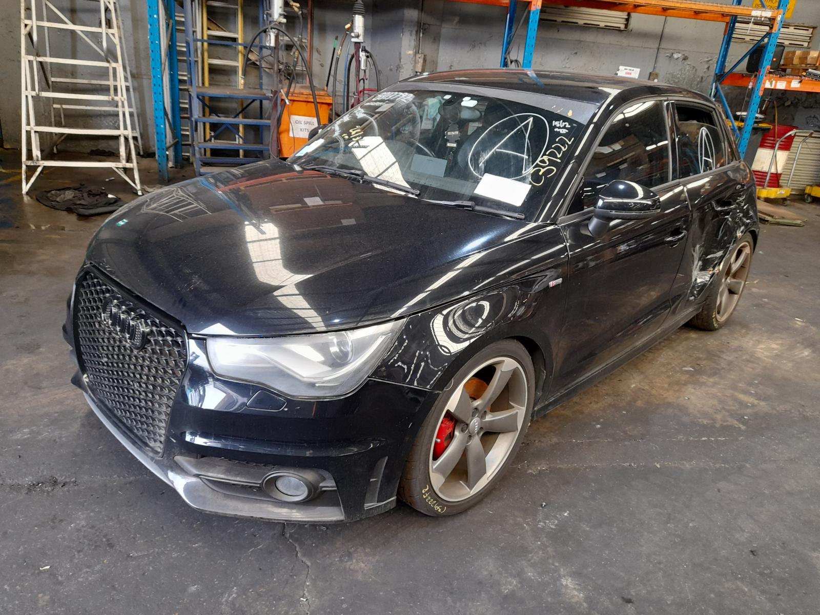 View Auto part Seatbelt/Stalk Audi A1 2012