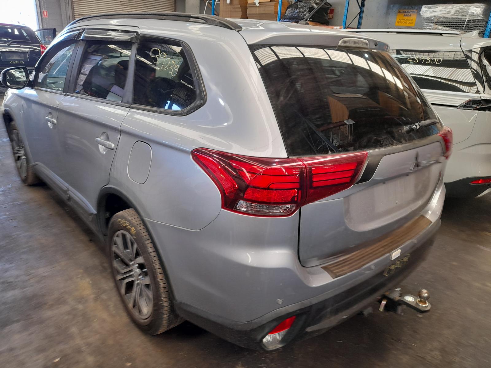 View Auto part A/C Compressor Mitsubishi Outlander 2016