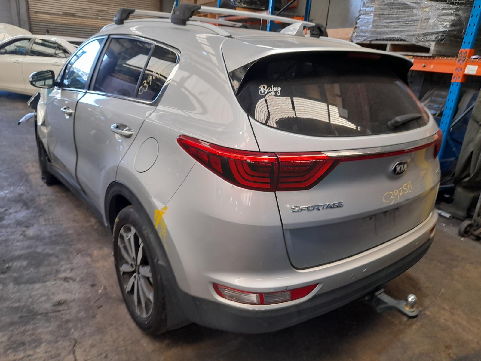 View Auto part Right Front Door Kia Sportage 2018