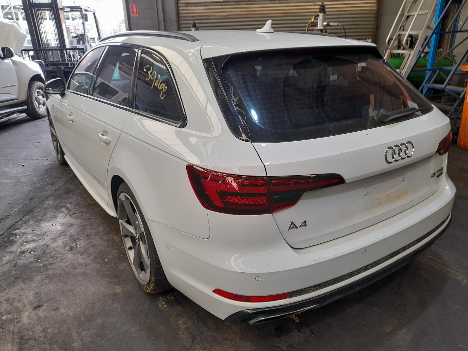 View Auto part Radio/Cd/Dvd/Sat/Tv Audi A4 2019