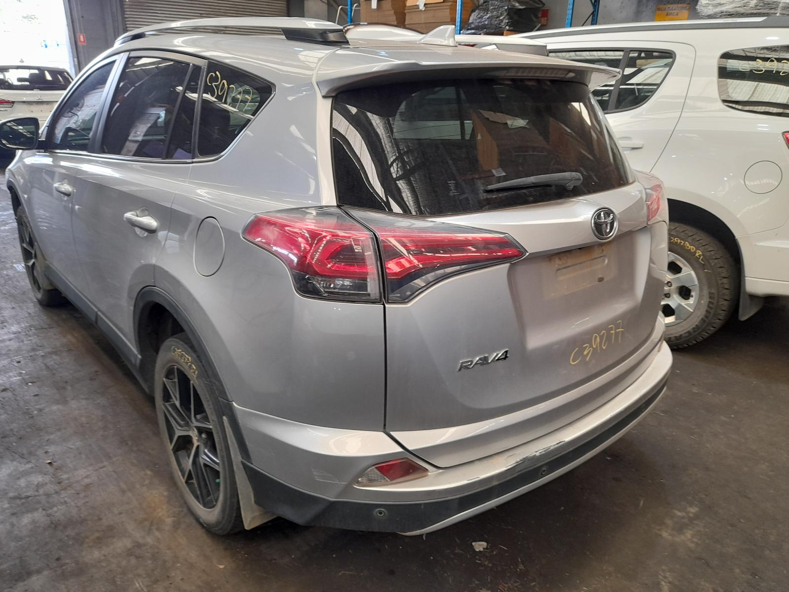 View Auto part Engine Toyota Rav4 2016