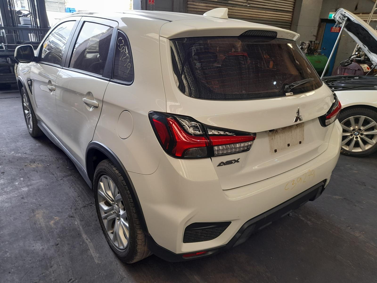 View Auto part Radio/Cd/Dvd/Sat/Tv Mitsubishi Asx 2019