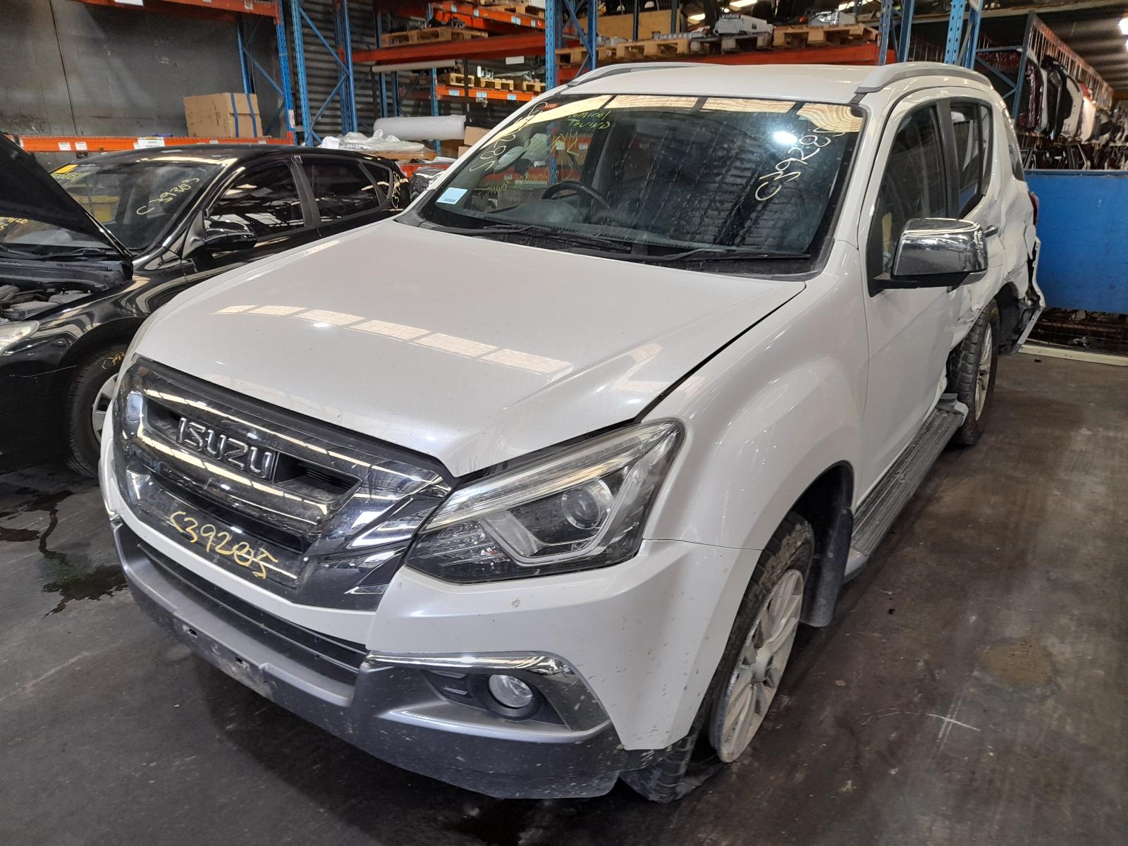View Auto part Engine Isuzu Mu-x 2018