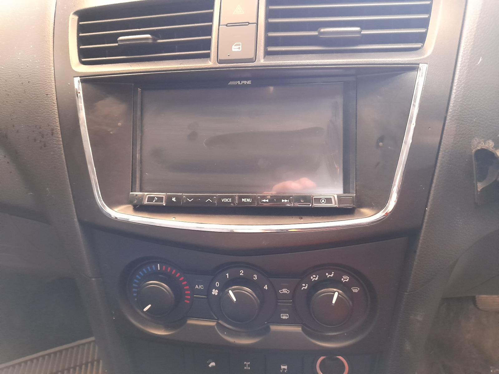 View Auto part Pwr Dr Wind Switch Mazda Bt50 2019