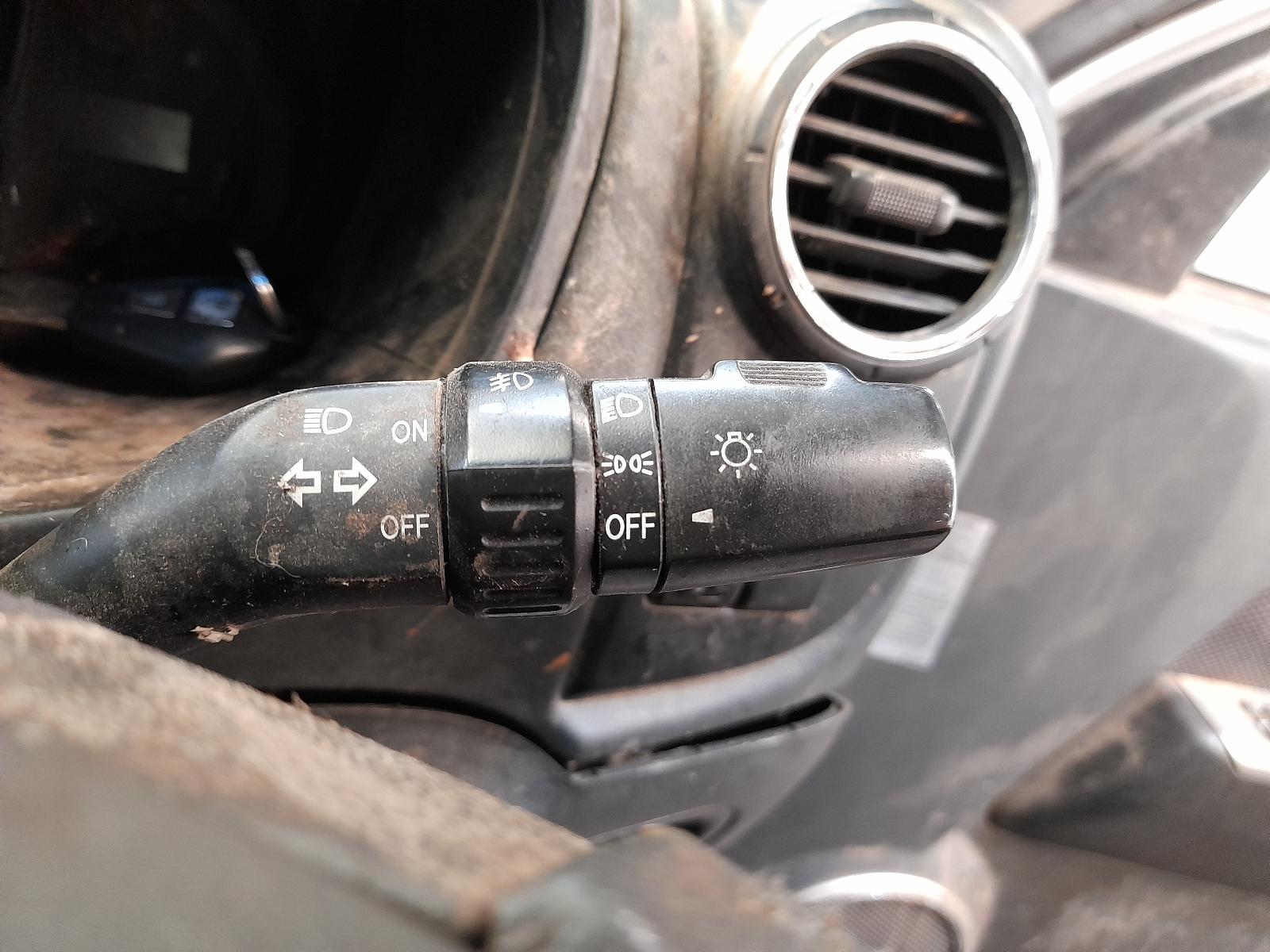 View Auto part Seatbelt/Stalk Isuzu Dmax 2011