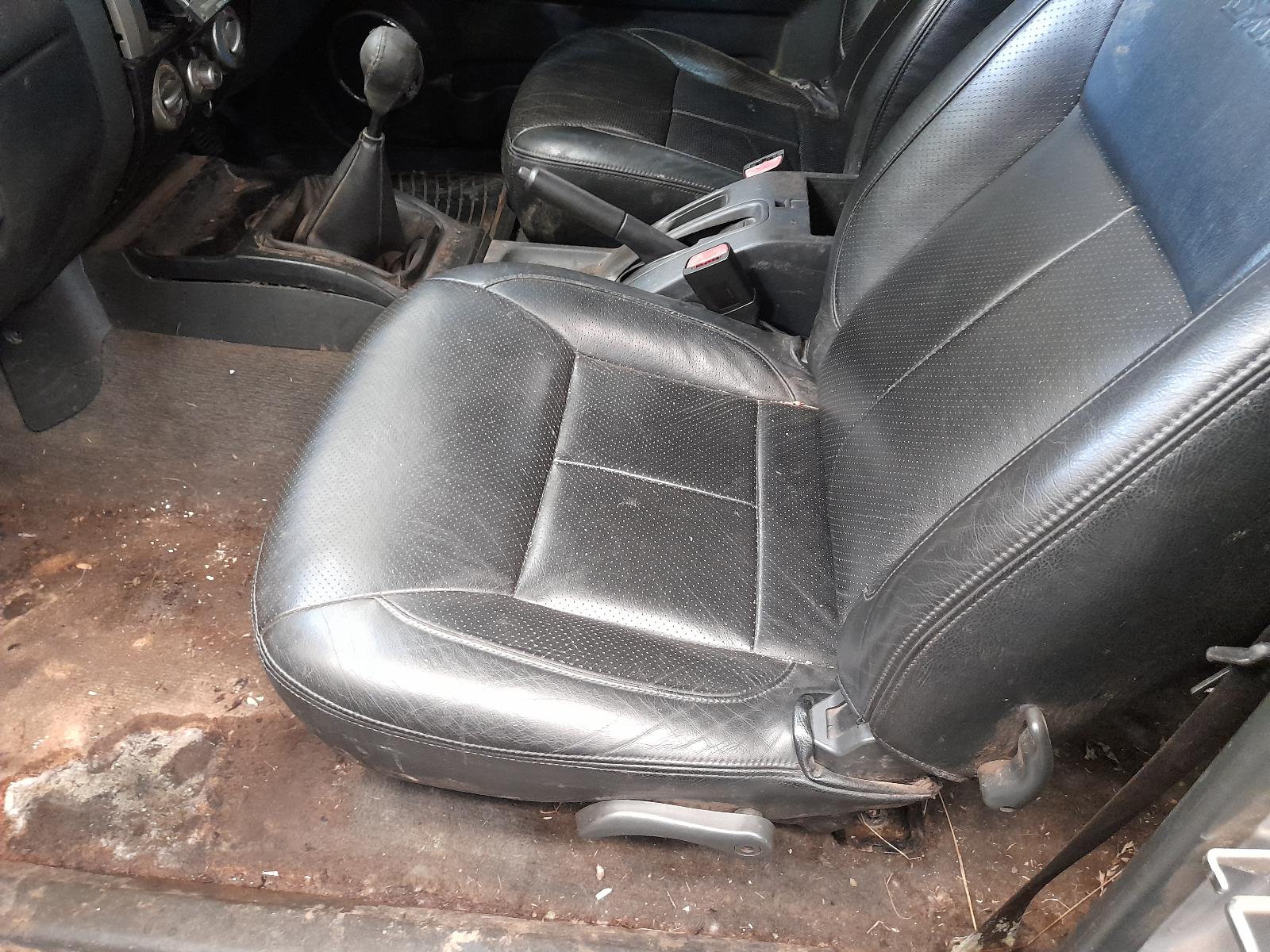 View Auto part Seatbelt/Stalk Isuzu Dmax 2011