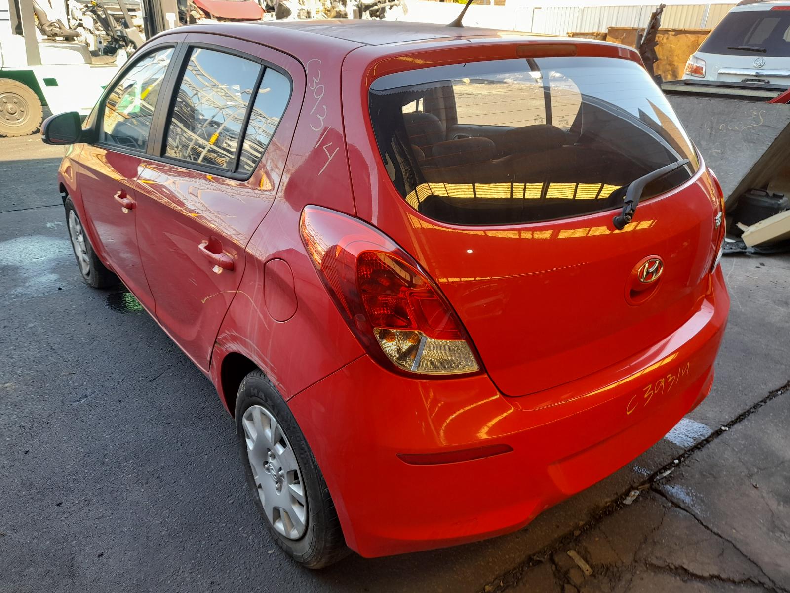 View Auto part Starter Hyundai I20 2014