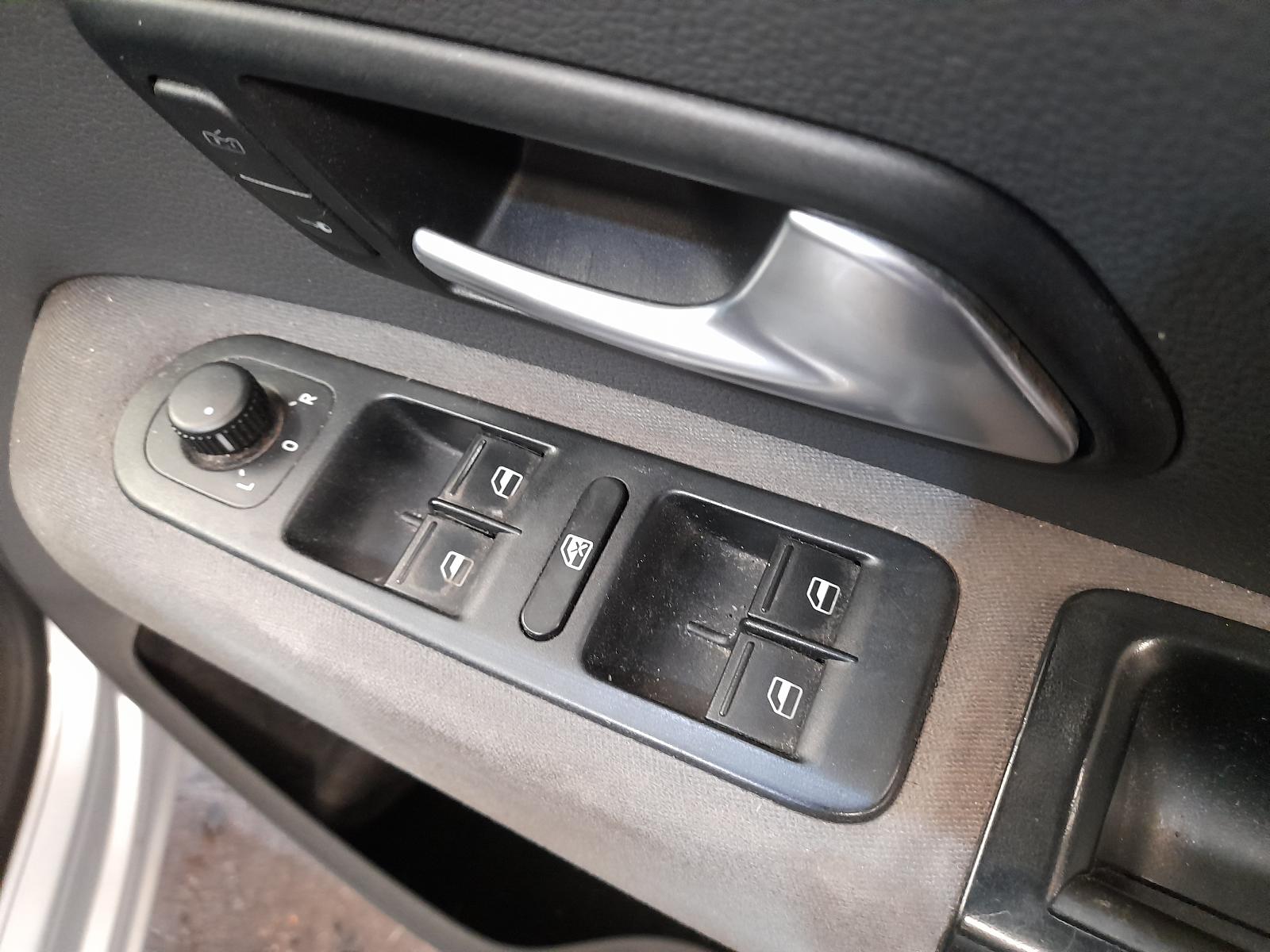 View Auto part Ecu Volkswagen Amarok 2016