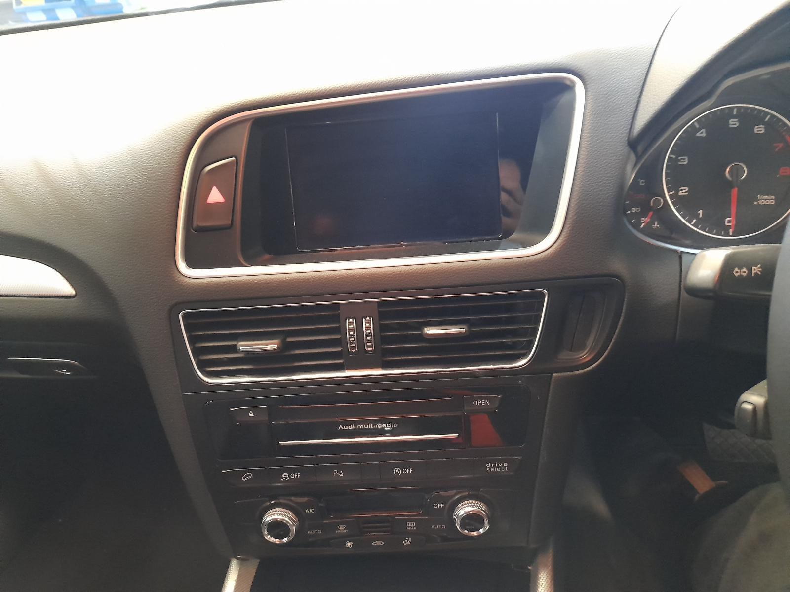 View Auto part Heater Fan Motor Audi Q5 2014