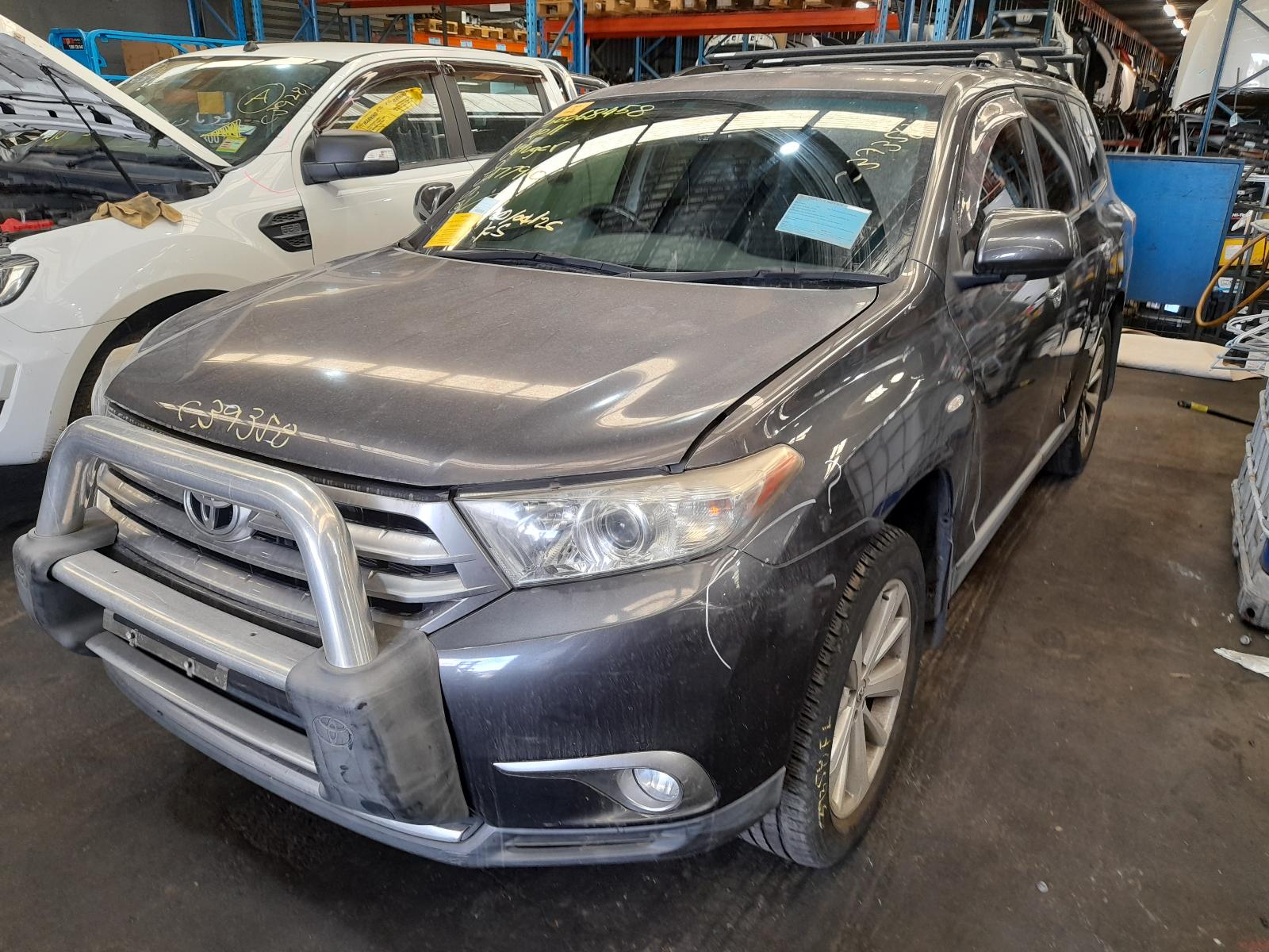 View Auto part Ecu Toyota Kluger 2011