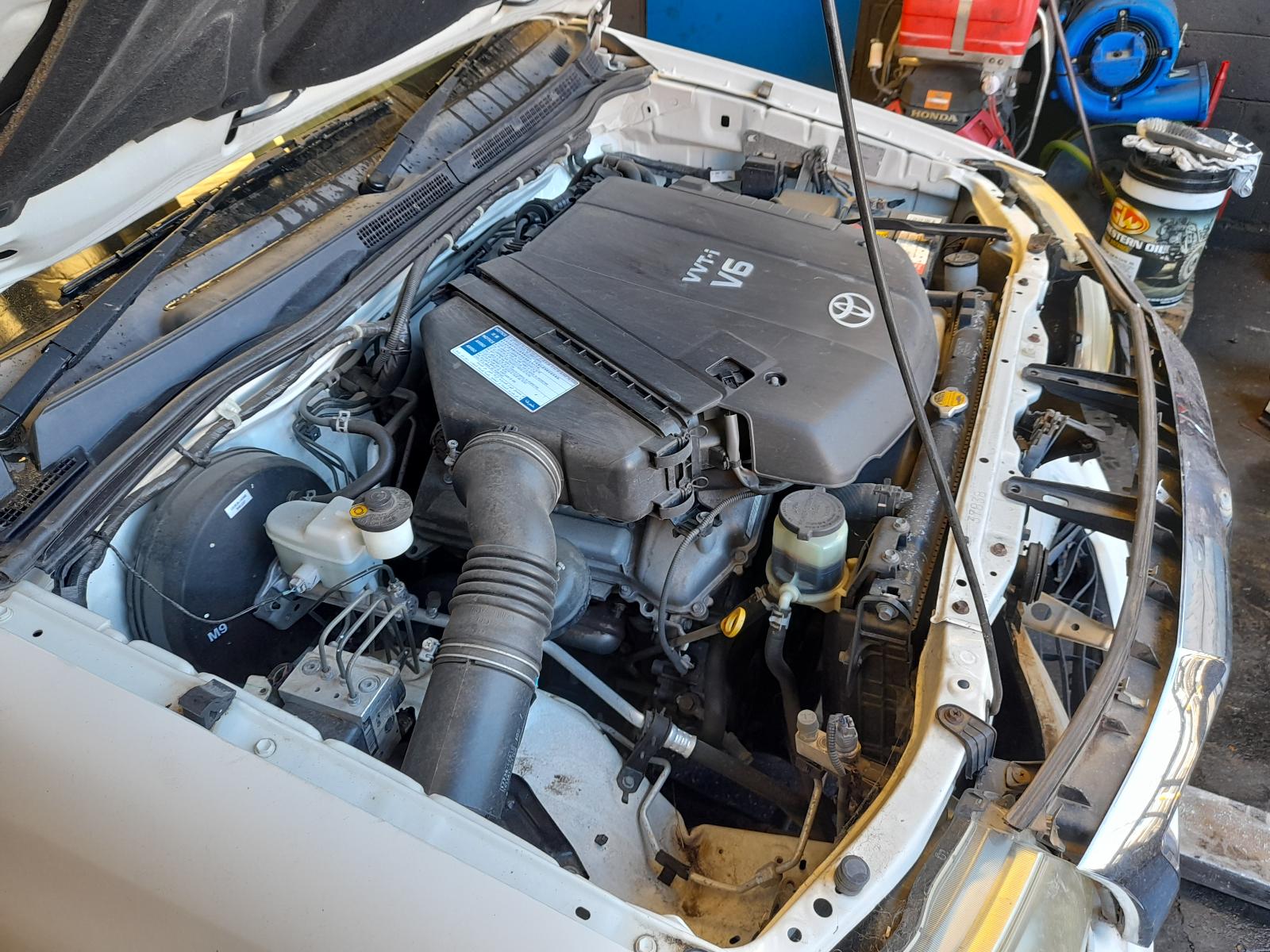 View Auto part Alternator Toyota Hilux 2013