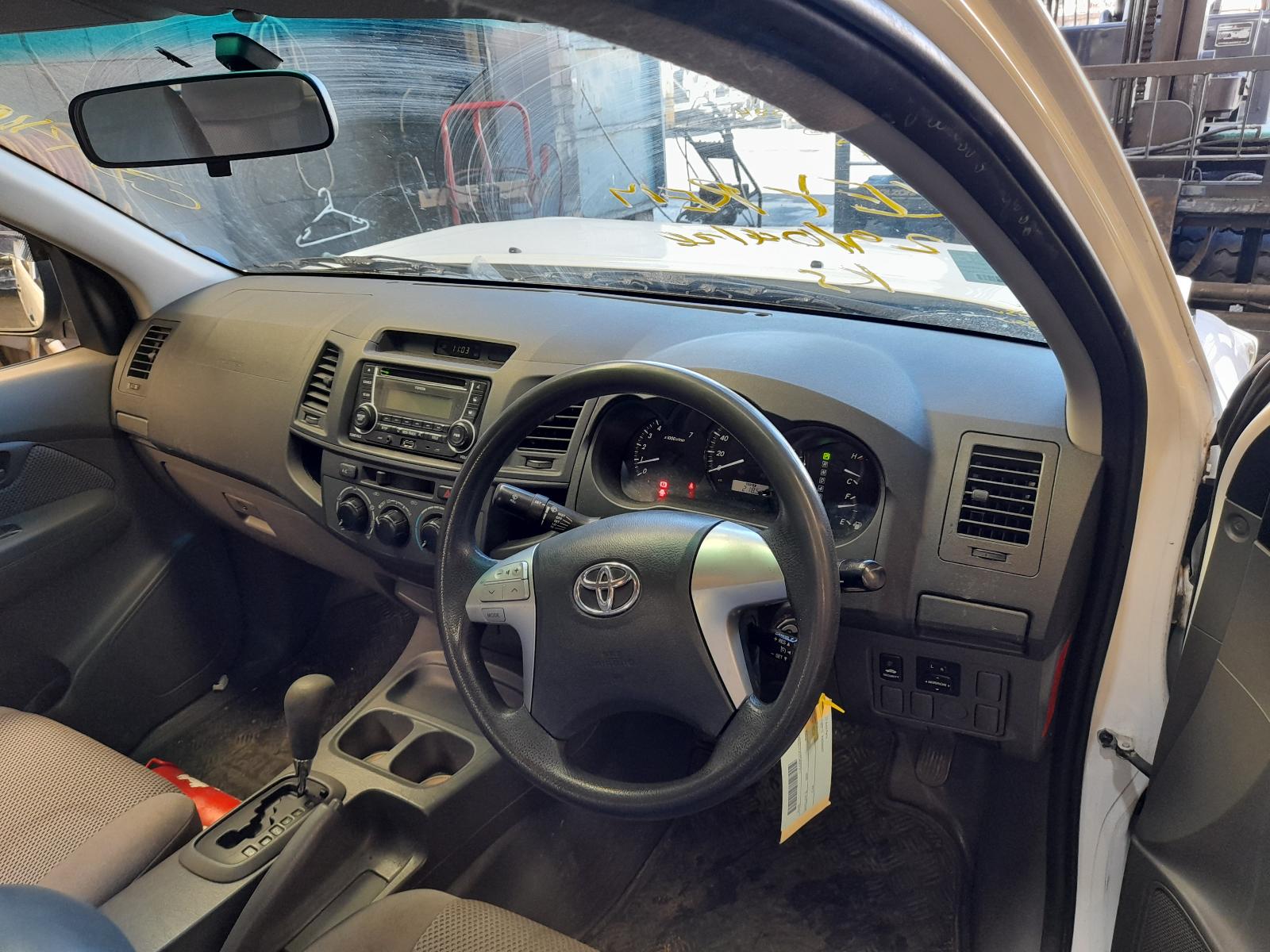 View Auto part Alternator Toyota Hilux 2013