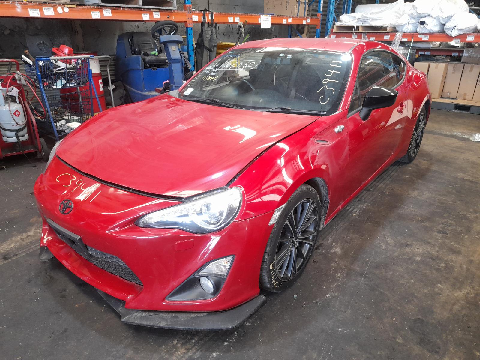 View Auto part Engine Toyota 86 2013