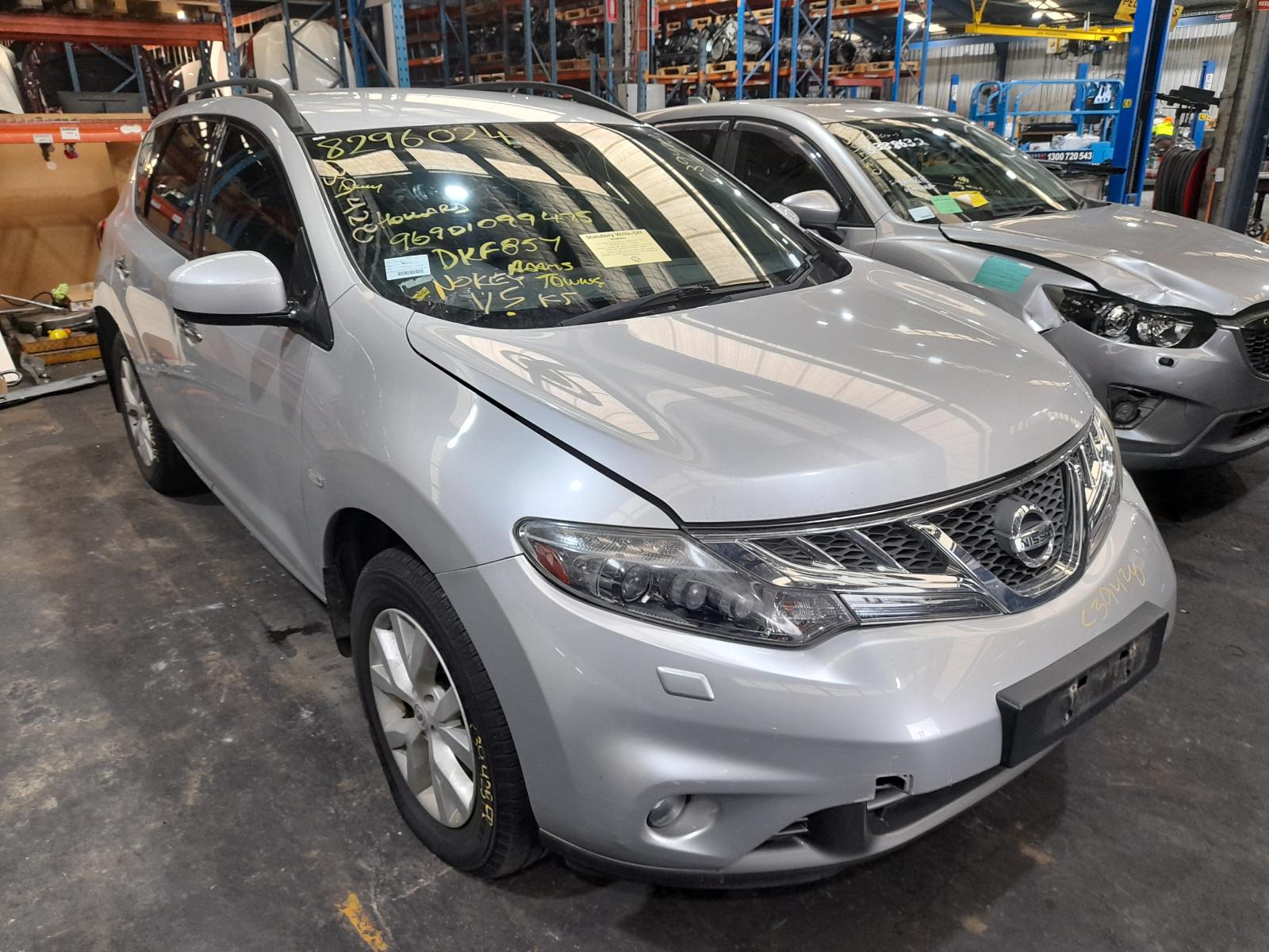 View Auto part Left Headlamp Nissan Murano 2011