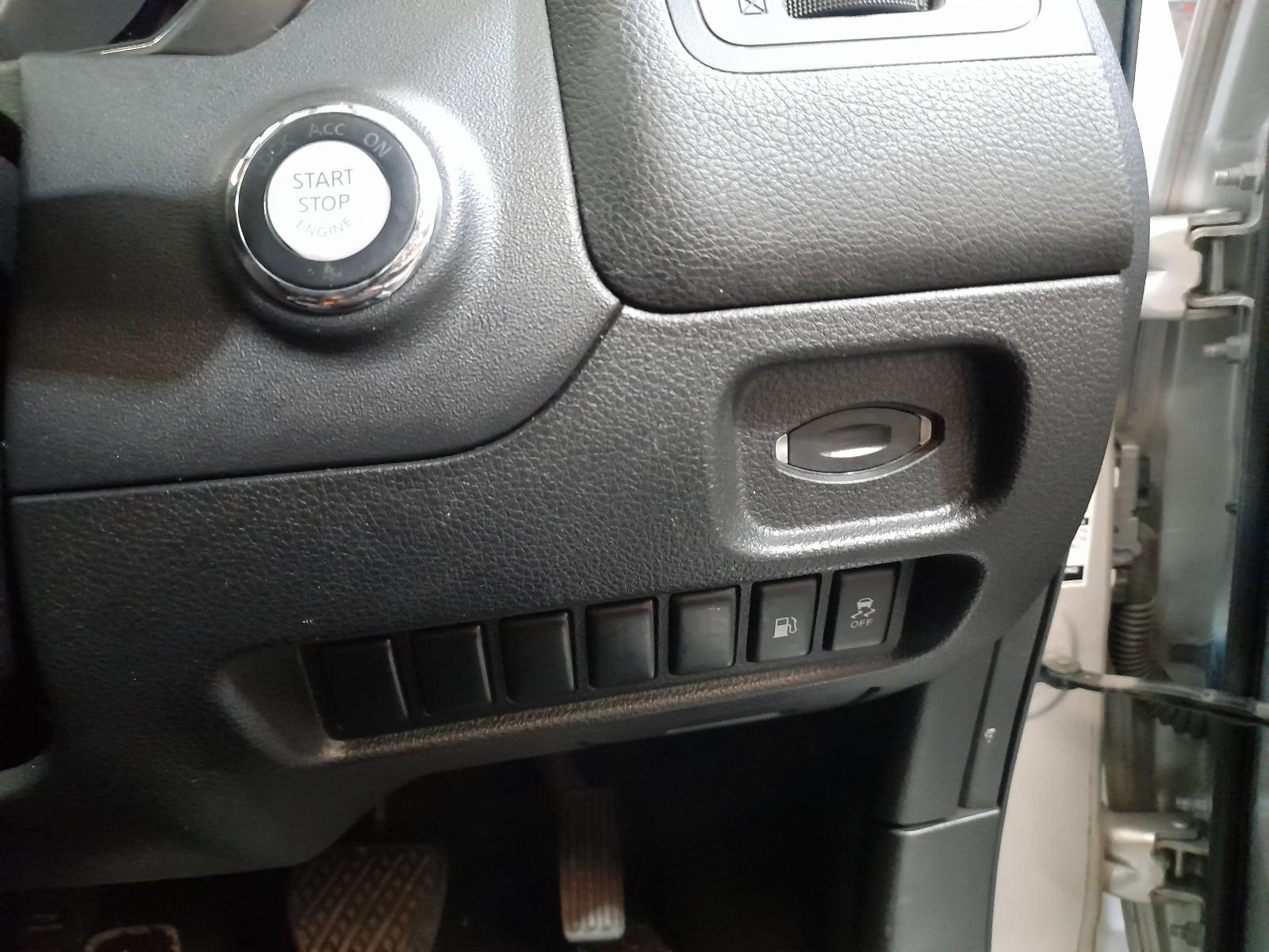View Auto part Left Headlamp Nissan Murano 2011