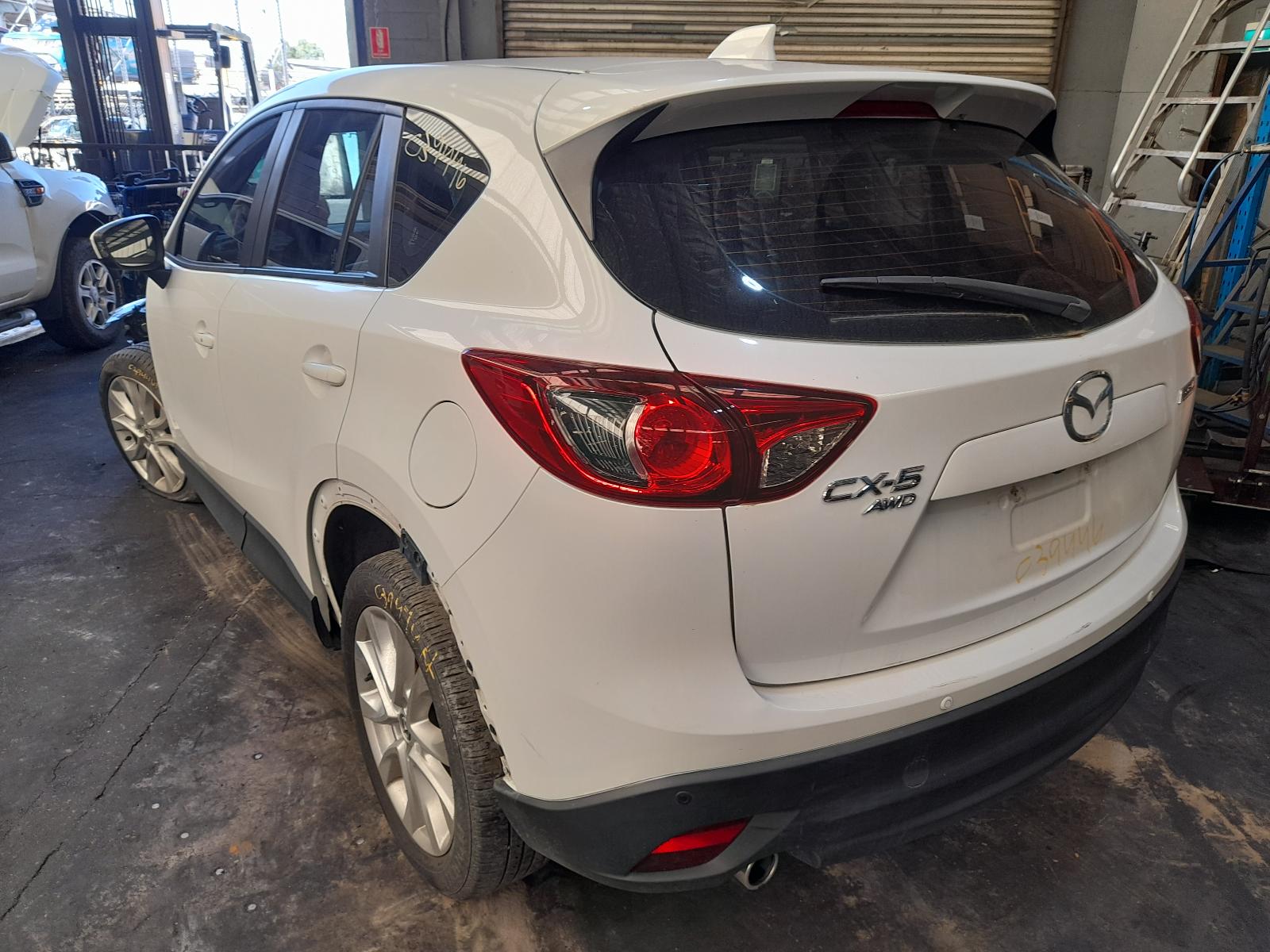 View Auto part Right Headlamp Mazda Cx5 2014
