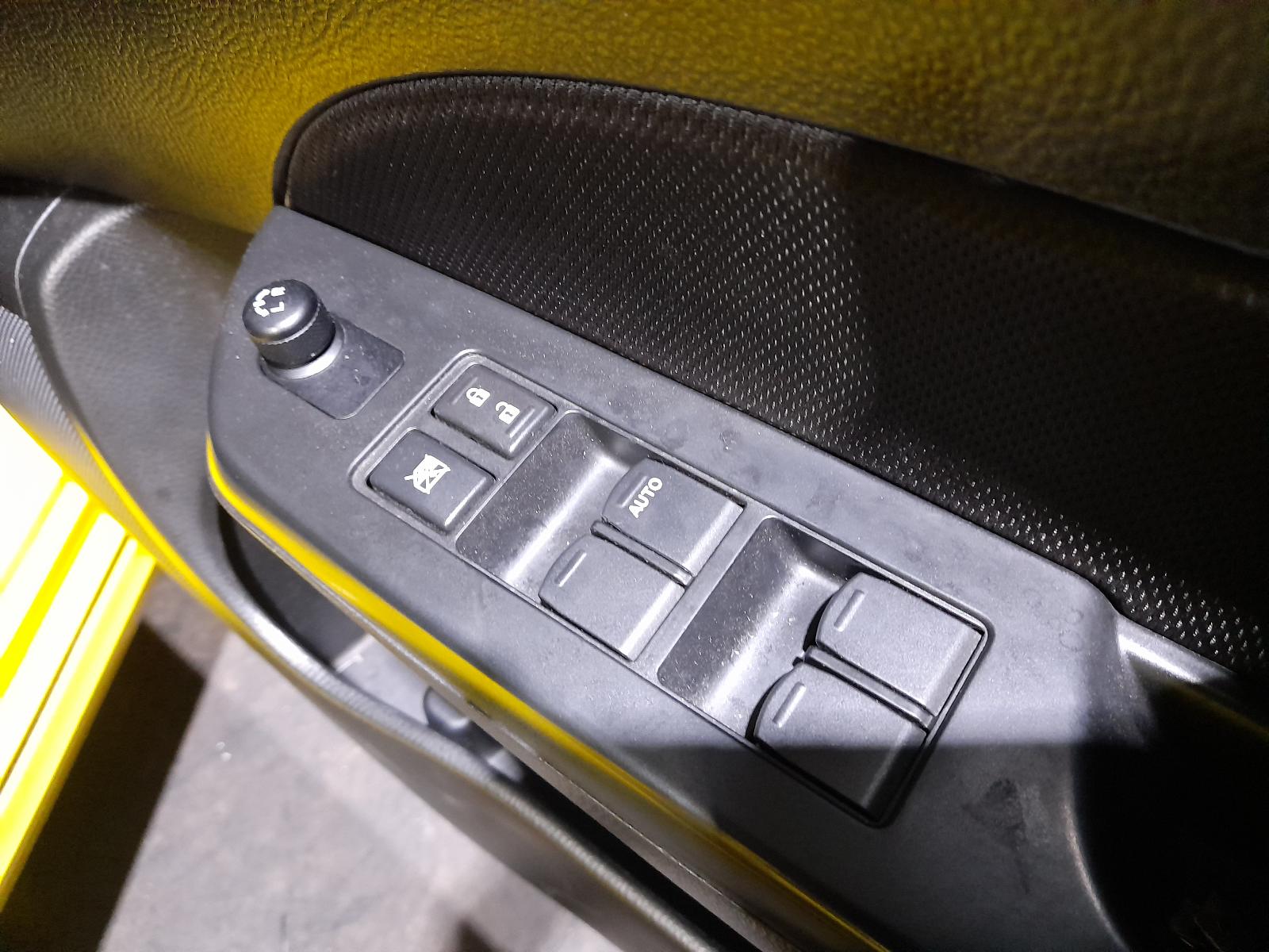 2014 Suzuki Swift Trans/Gearbox View Auto part Trans/Gearbox Suzuki Swift 2014