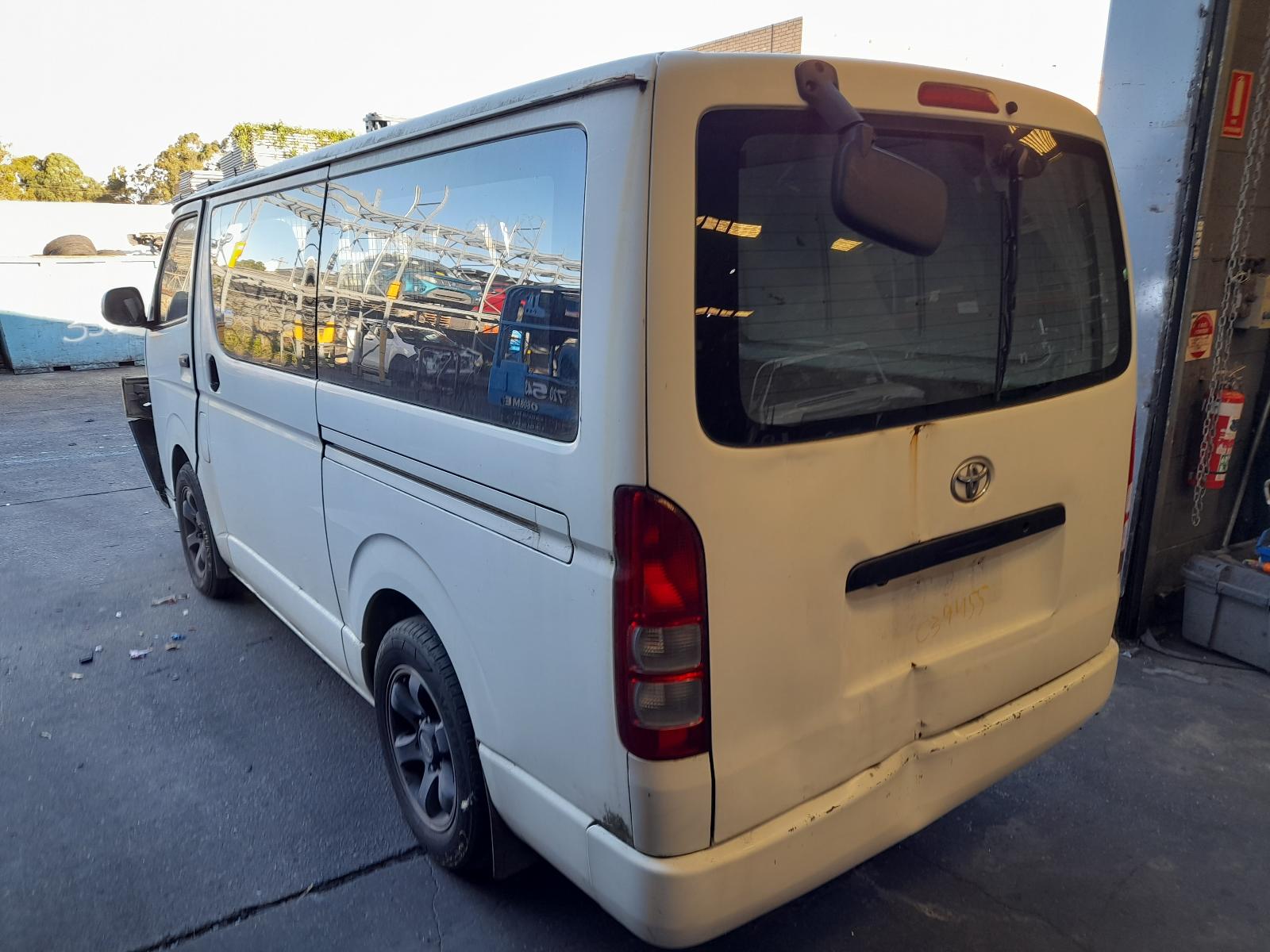 View Auto part Starter Toyota Hiace 2011