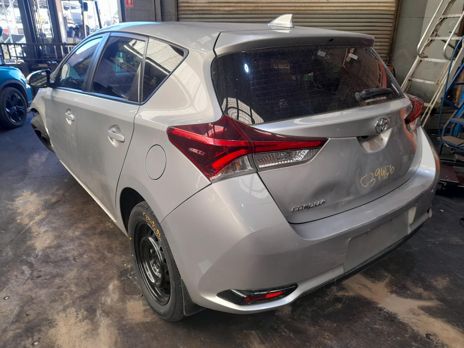 View Auto part Right Front Door Window Toyota Corolla 2018