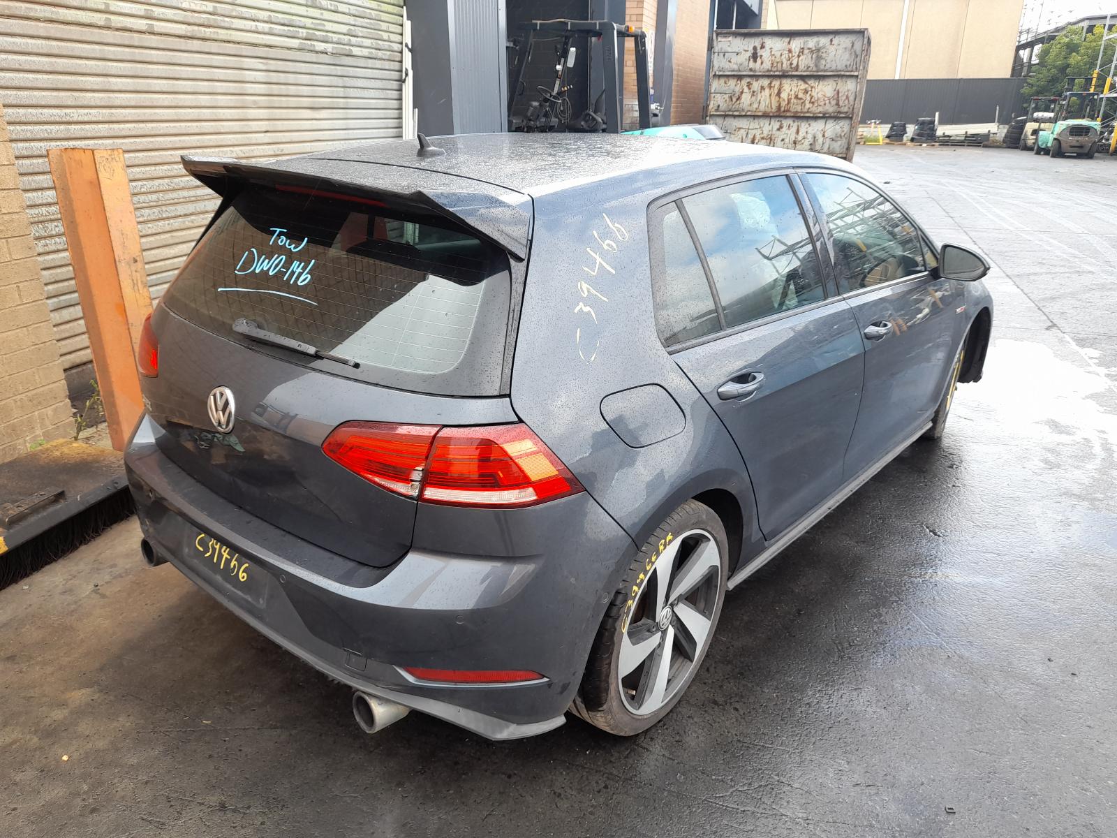 View Auto part Door/Boot/Gate Lock Volkswagen Golf 2017