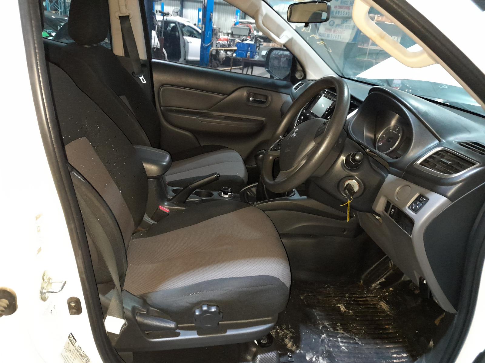 View Auto part Steering Box/Rack Mitsubishi Triton 2017