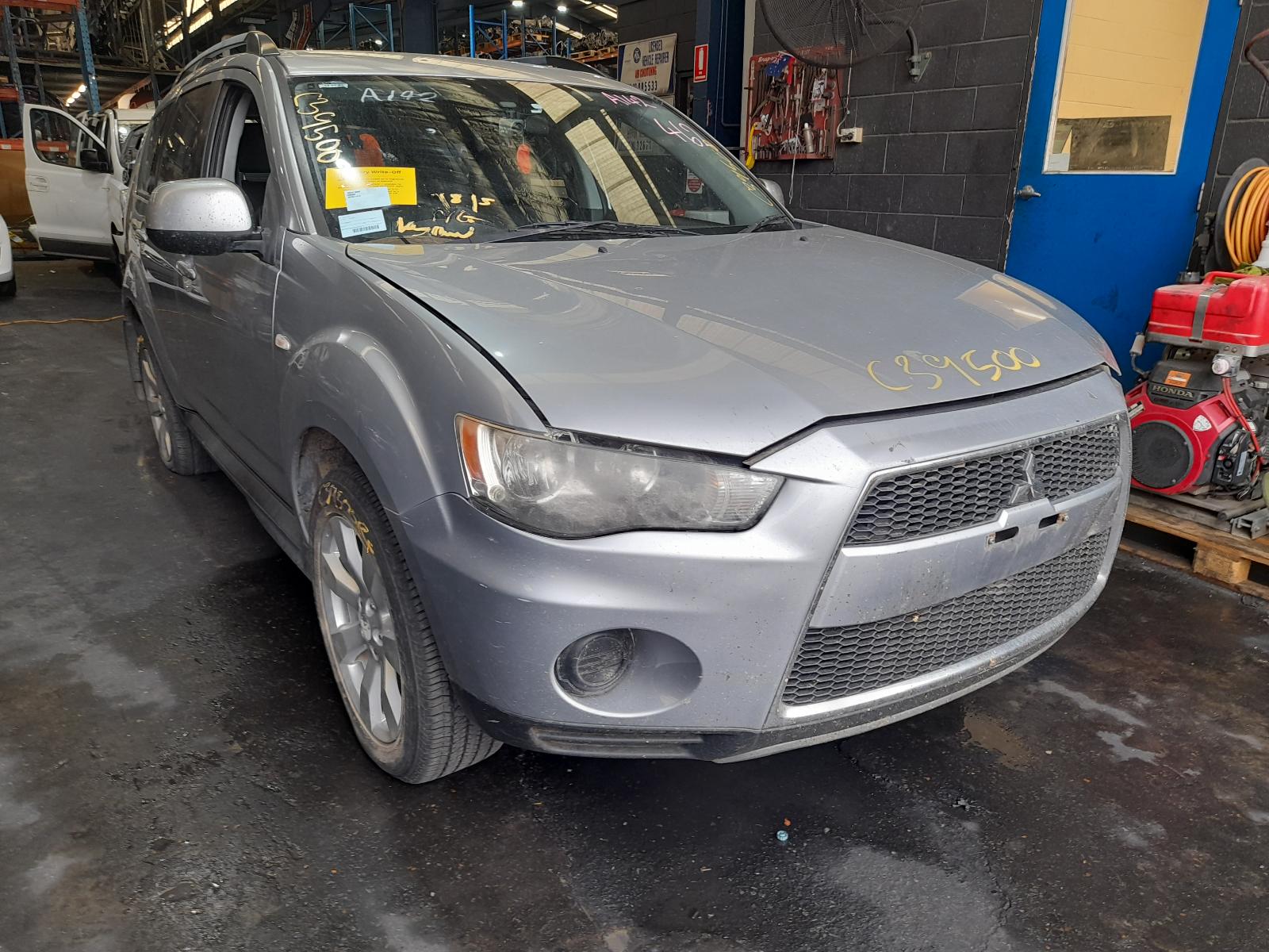 View Auto part Catalytic Converter Mitsubishi Outlander 2012