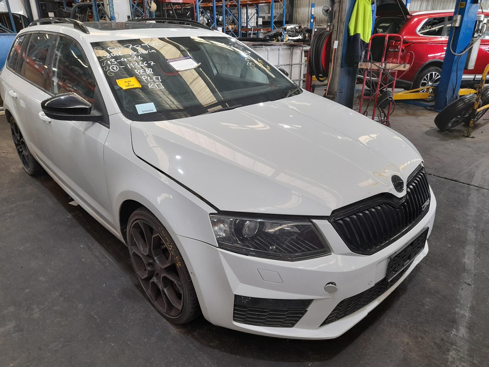 View Auto part Sunvisor Skoda Octavia 2016