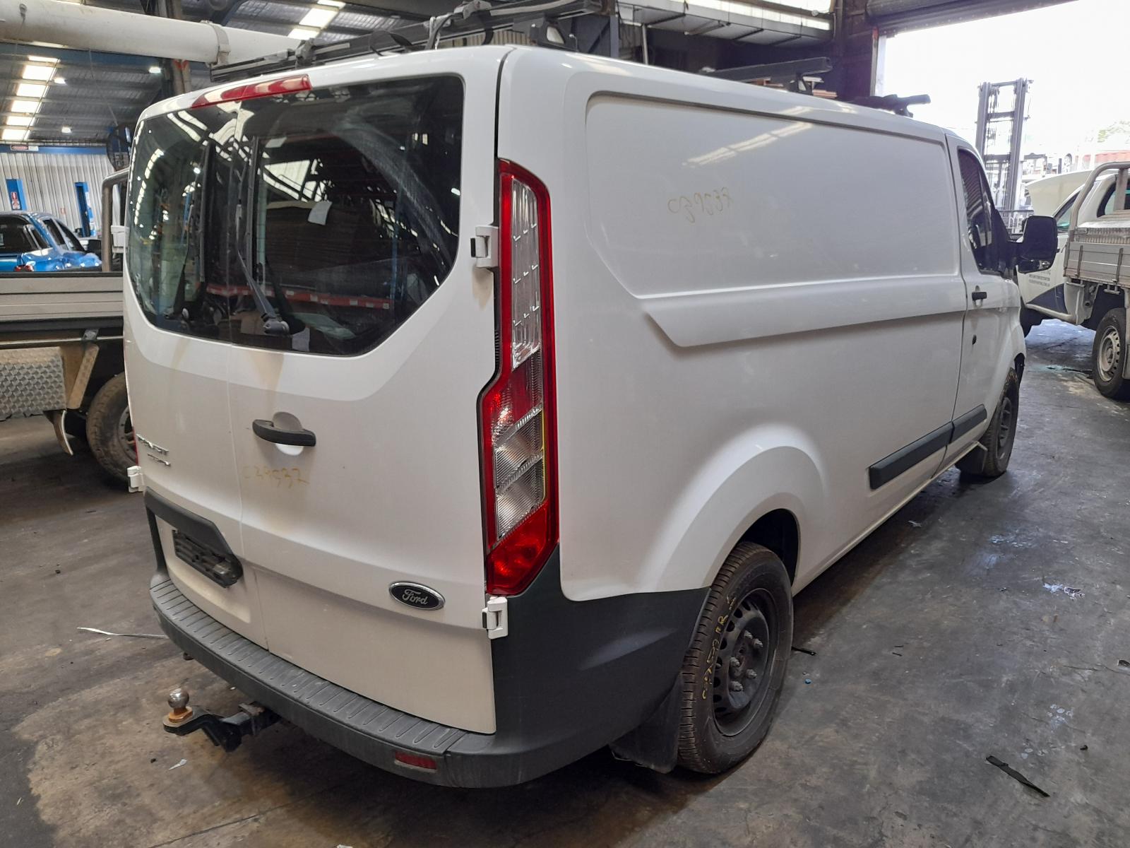 View Auto part Engine Ford Transit Custom 2017