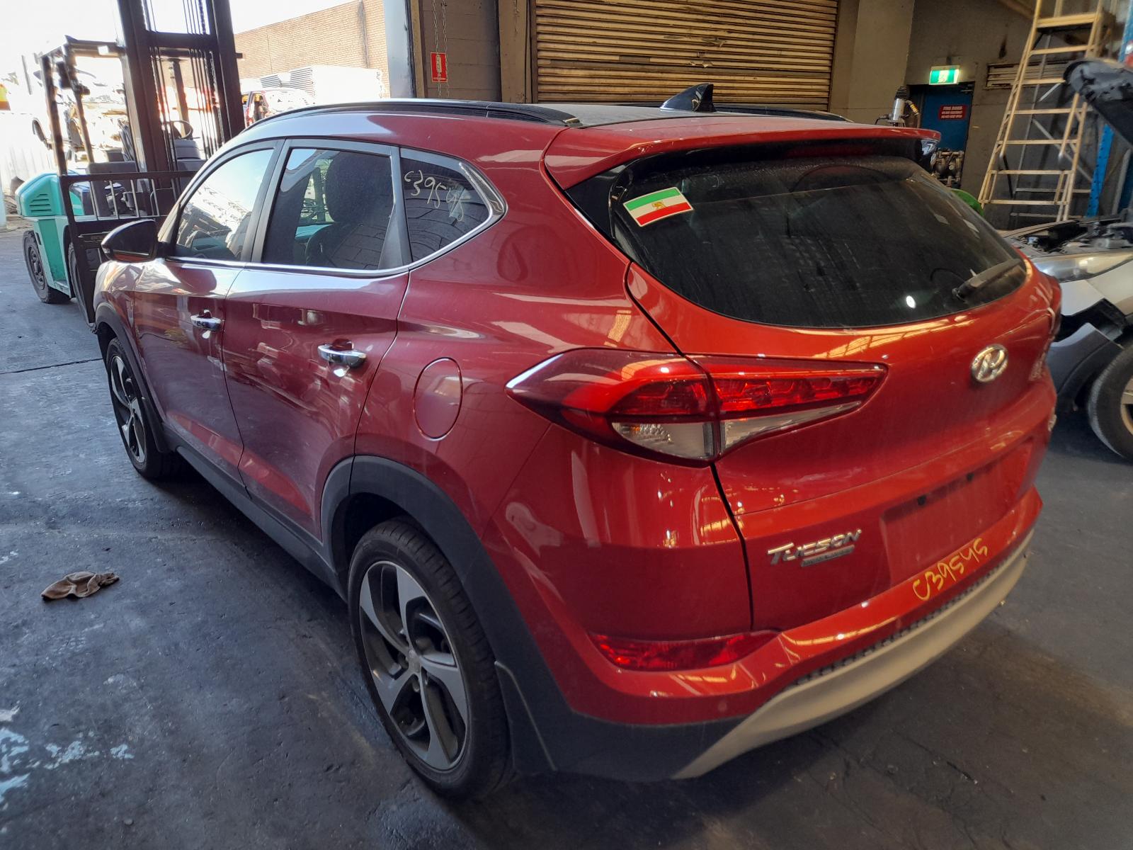 View Auto part Right Front Window Reg/Motor Hyundai Tucson 2016
